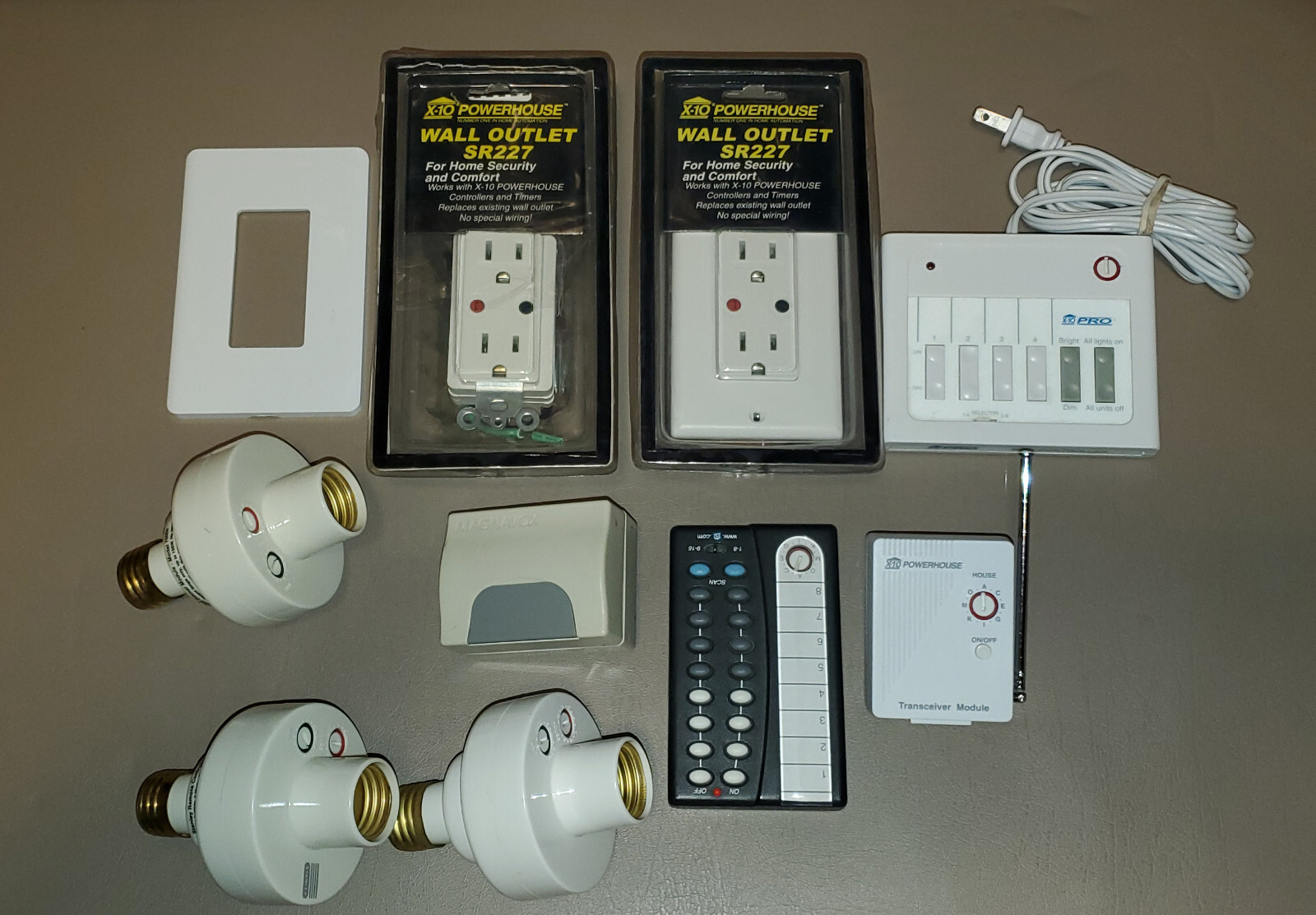 X10 Powerhouse Automation Random Items Lot X-10 Power House Magnavox