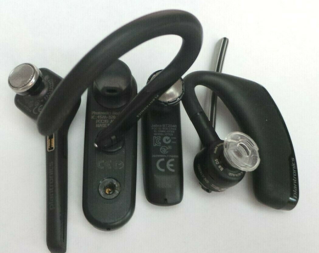 LOT OF 3 PLANTRONICS & 1 JABRA HEADSETS, NON-TESTED, AS IS