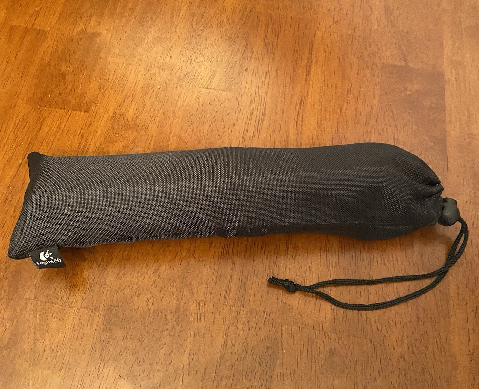 Logitech Speaker For Ipad To Provide Sound Quality With Charger And Storage Bag
