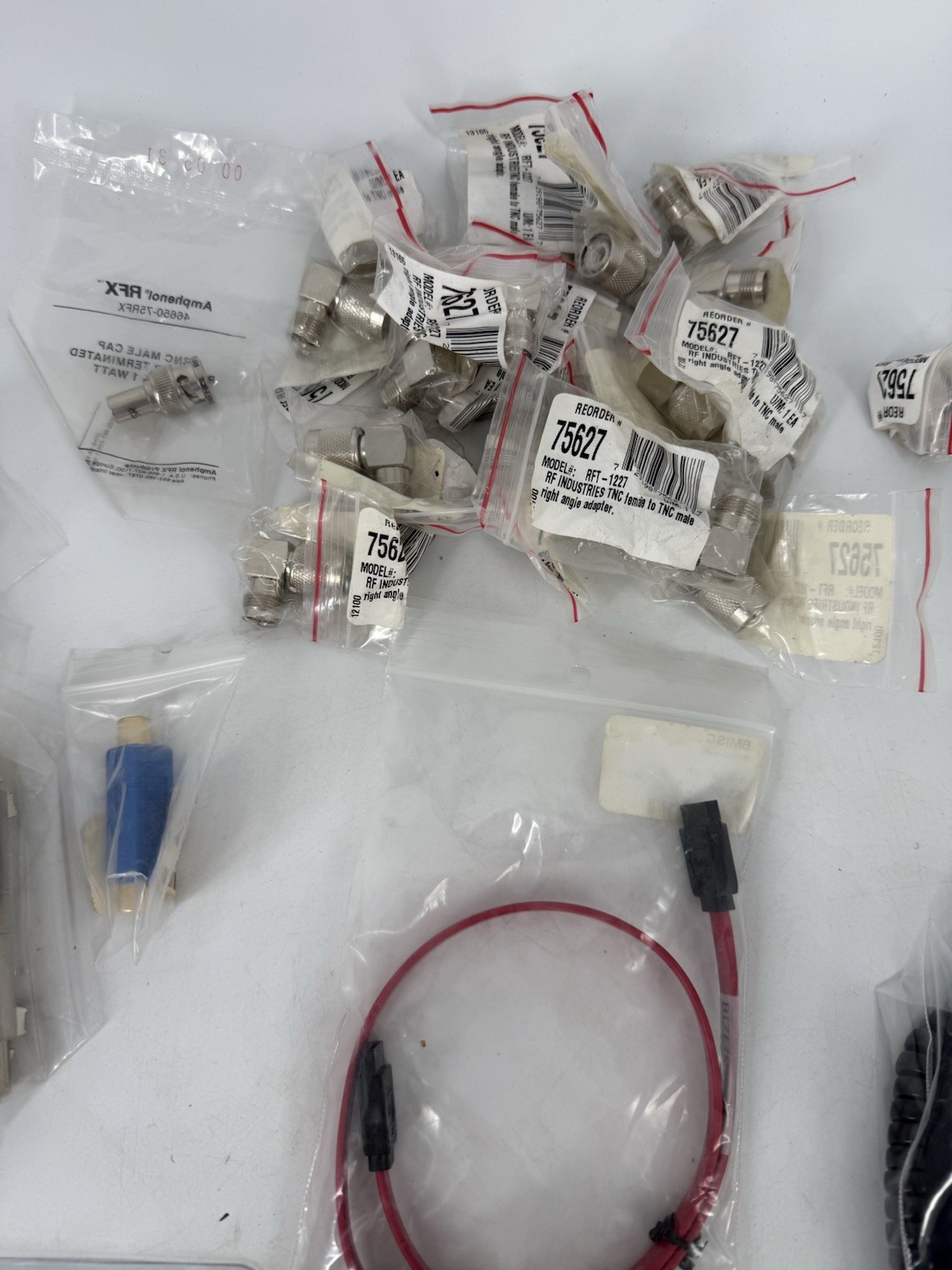 Electronics cables connectors parts for: radios computers games ELECLOT#2