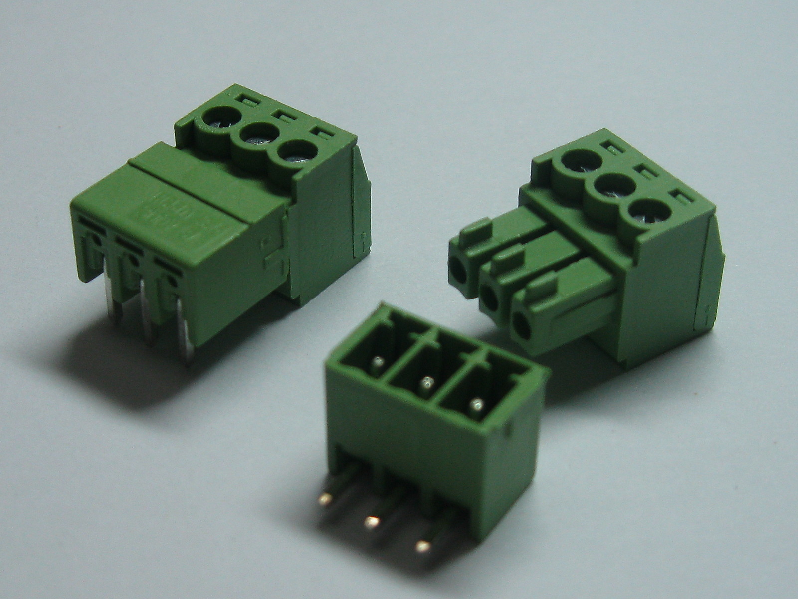 15 pcs Screw Terminal Block Connector 3.81mm Angle 3 pin Green Pluggable Type