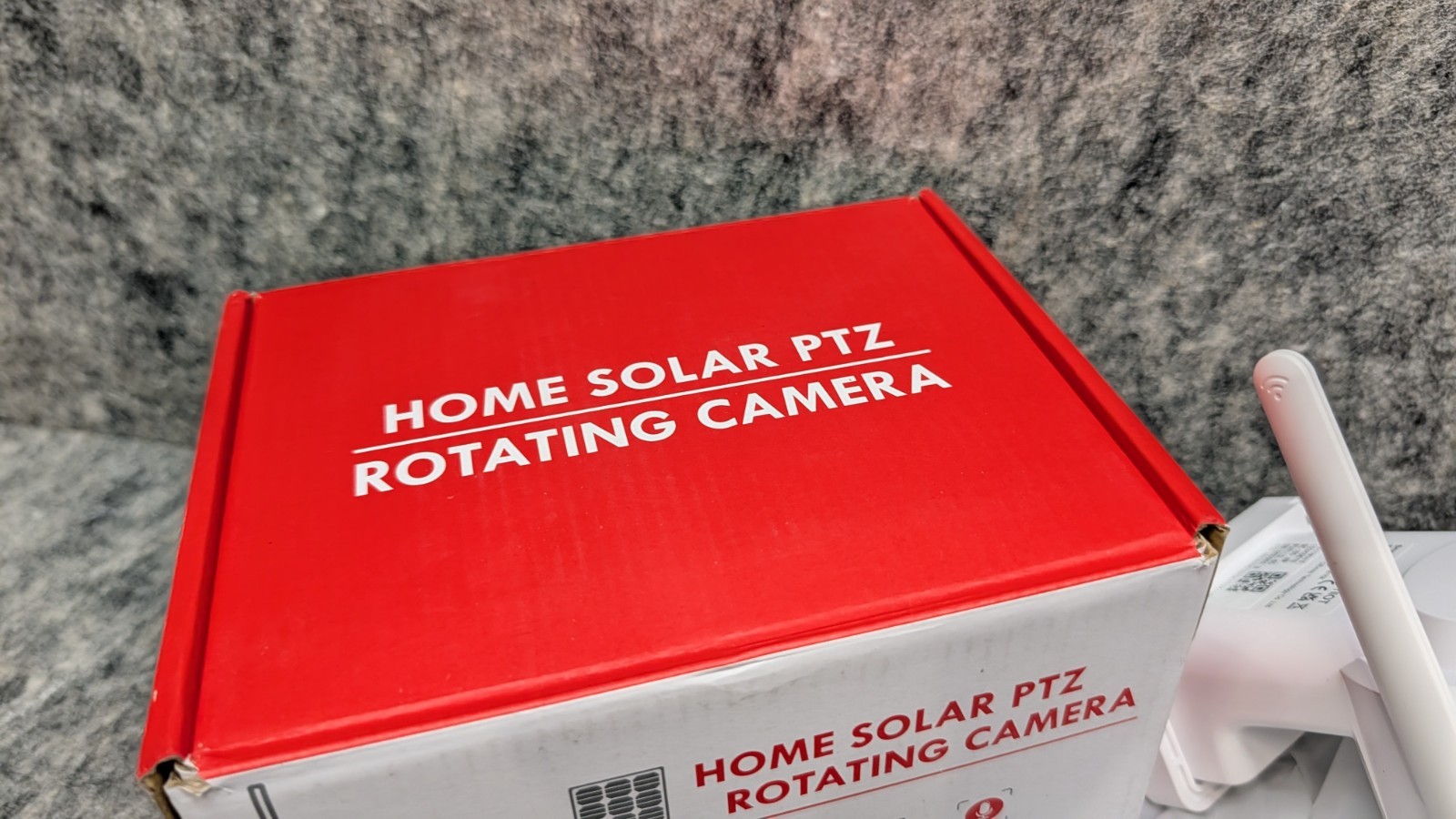 Outdoor WiFi Home Solar Battery Rotating Camera YIIOT WB102 🔥New🔥