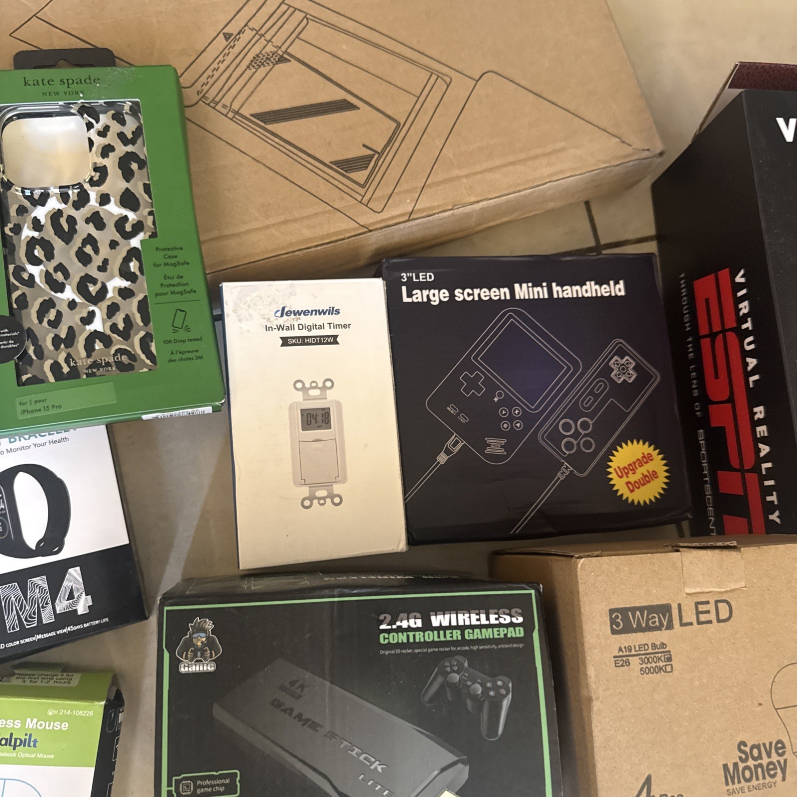 Mystery Loot Electronic General Box 10 Items Total See Description