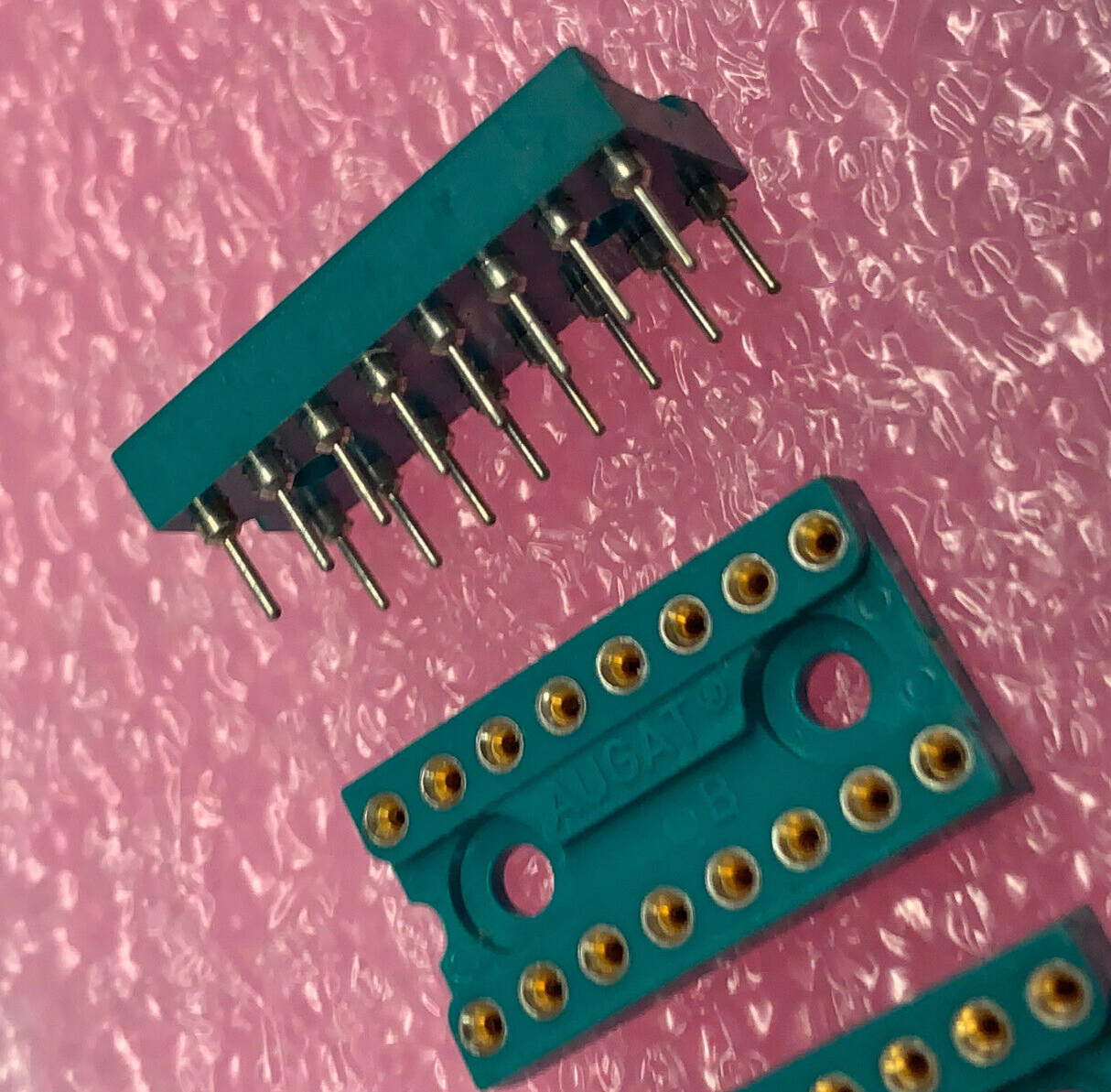 Augat High Quality 16 Pin IC Socket Machine tooled, NOS Gold Contacts, lot of 5