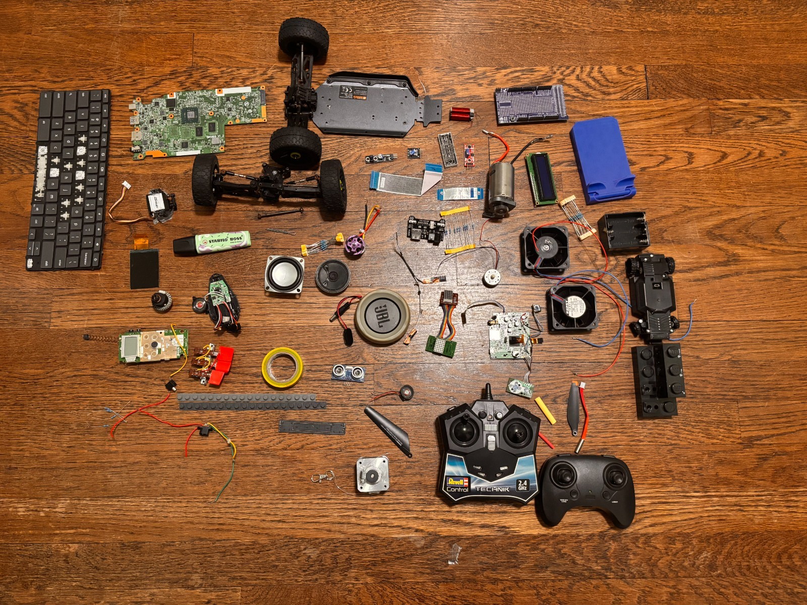 assorted Electronics for parts