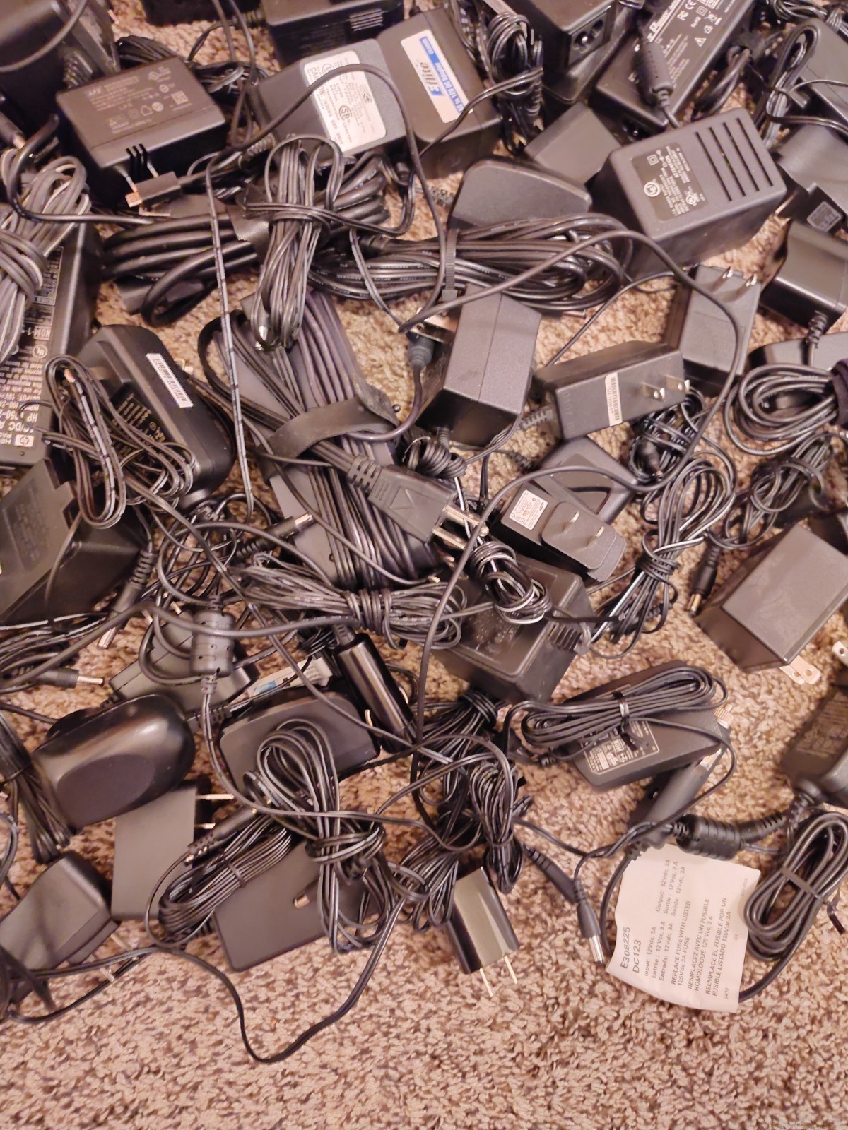 Lot of Power Cords, Chargers Random Miscellaneous Electrical Tested Working