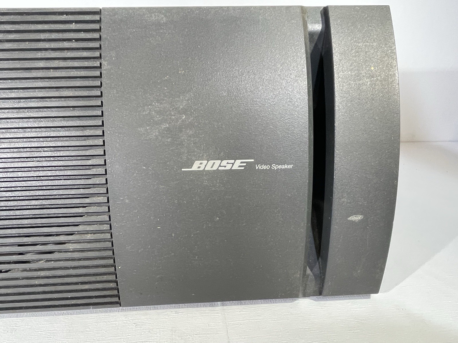 Nice!! Works!! BOSE #V1000 V-100 Black Video Center Channel Speaker Tested