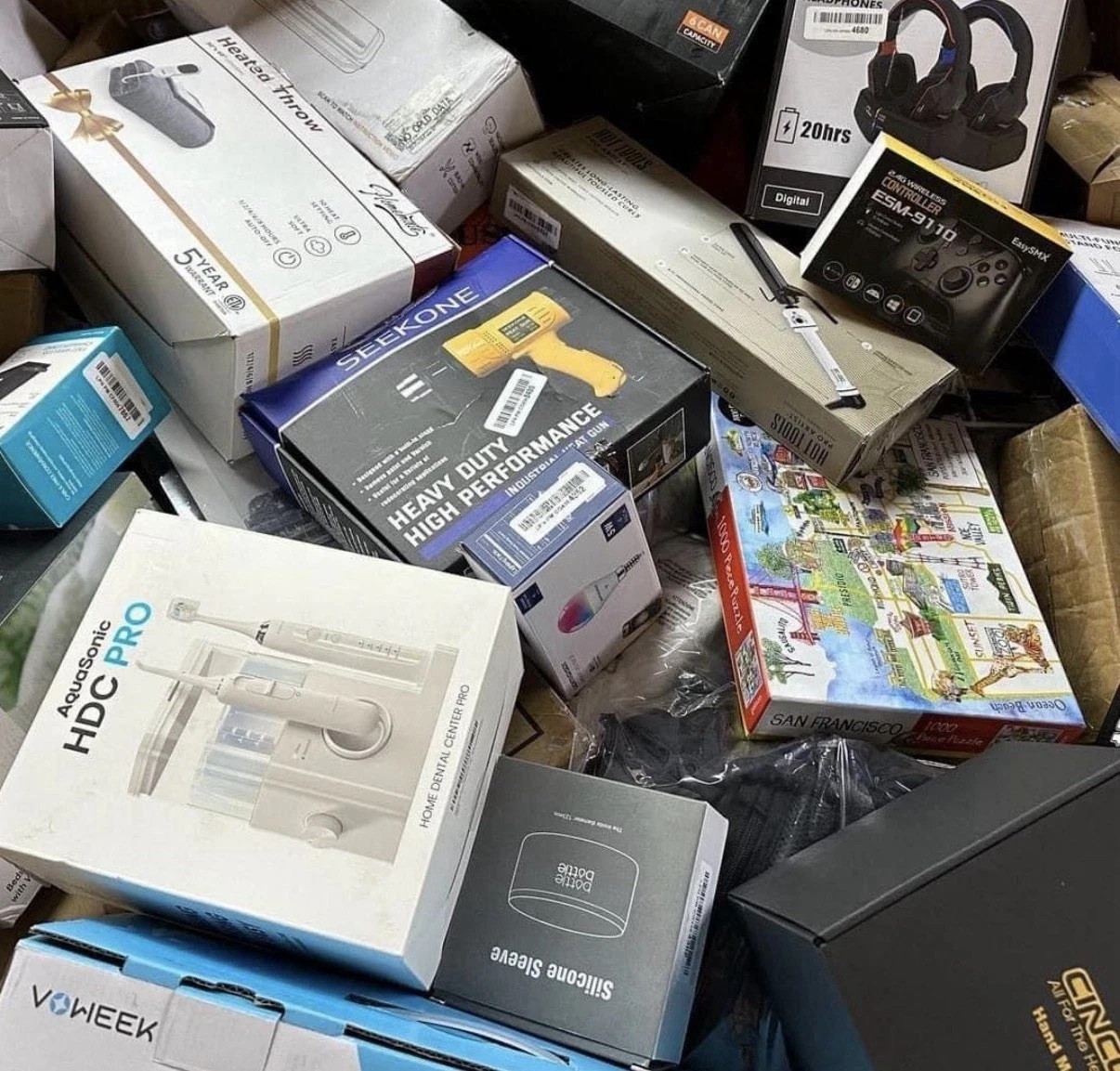 Best Buy Gadget Fortune Vault – Retail Overstock Discovery