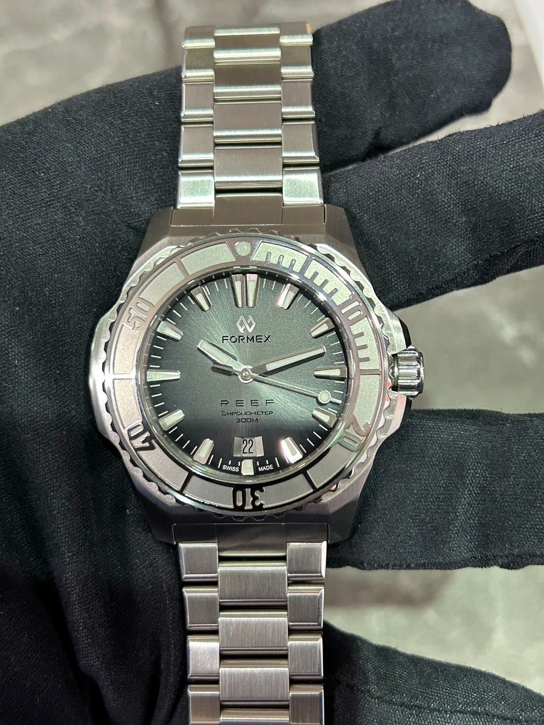 Formex Leaf 42mm 2200.1.6341.100 Automatic Date Round Gray Dial Accessary Auth