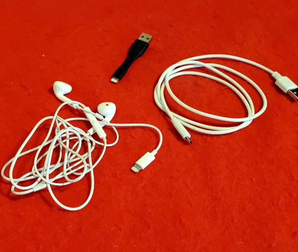 3 Piece Apple Cell Phone Charger LOT SALE, MINT Perfect 10’s – Save $