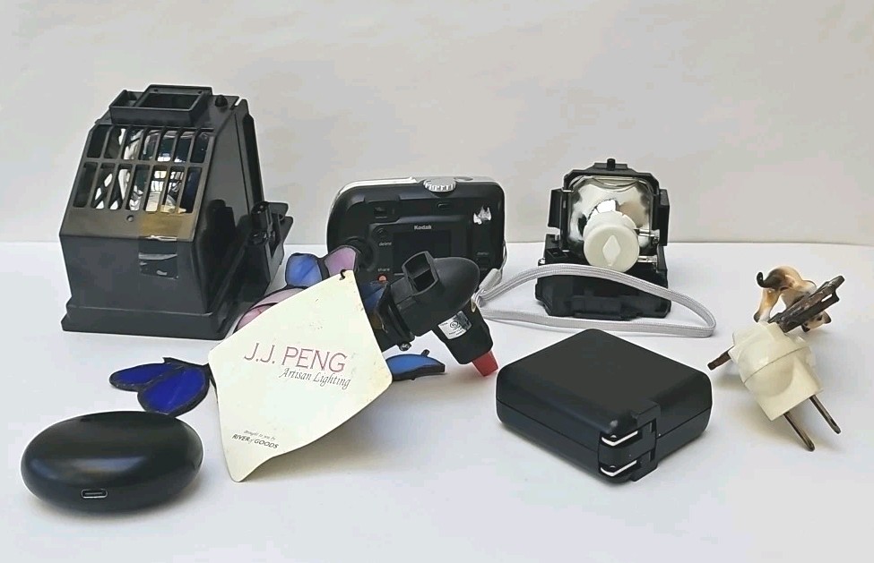 Miscellaneous Electronics For Parts – 7 Items