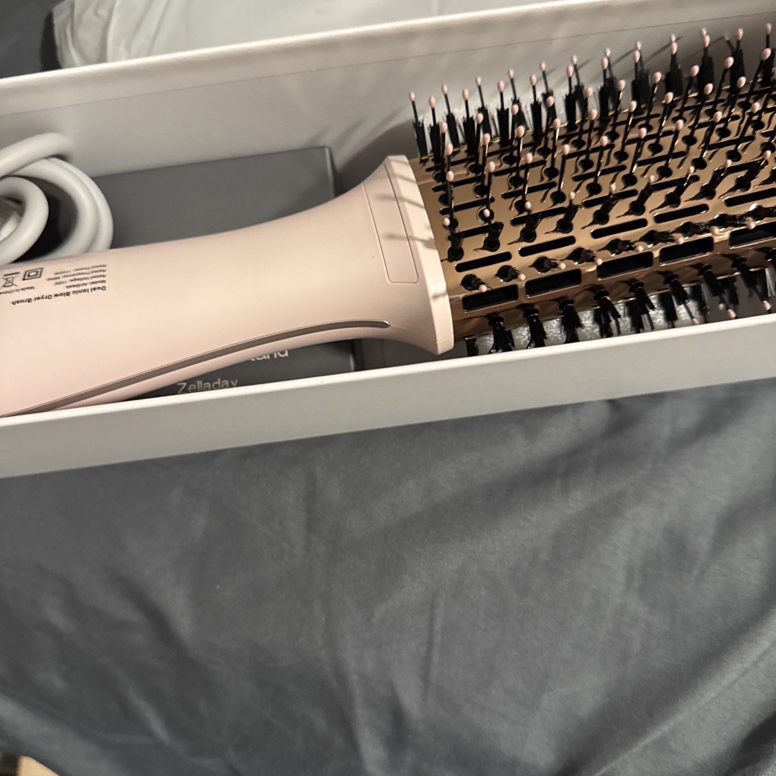 Zelladay Airsleek Professional Hot Air Brush – Pink/Rose Gold