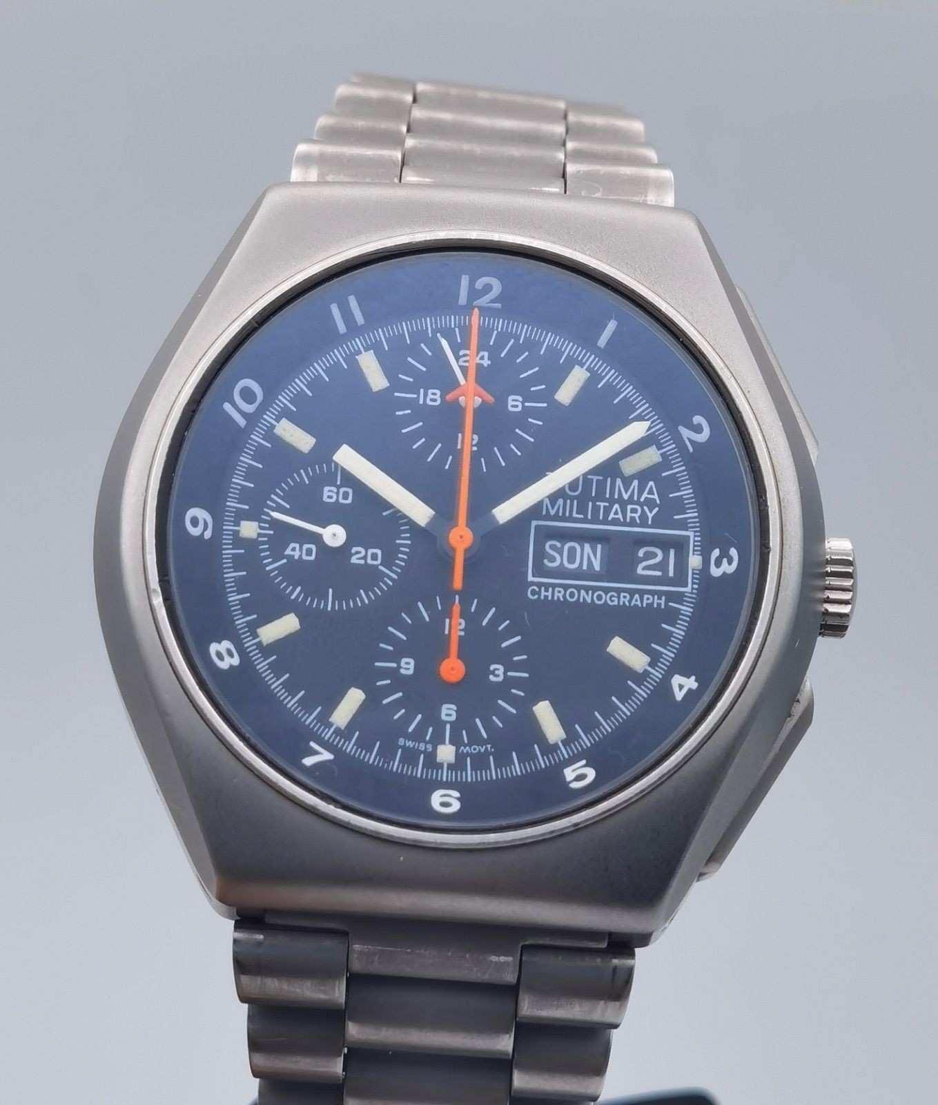 Tutima Military Chronograph 798-02 Auto Cal 5100 Black Dial SS Men Watch DayDate
