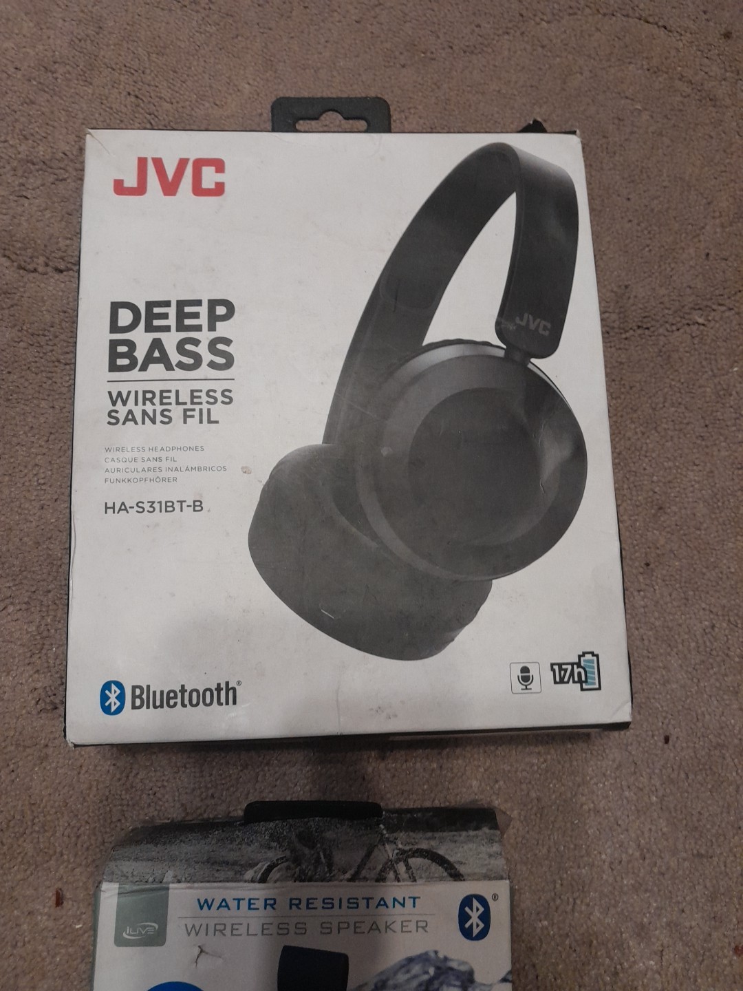 Mystery Box…NOT. Bluetooth Headphones, Earbuds, Etc.Everthing In Picture .New