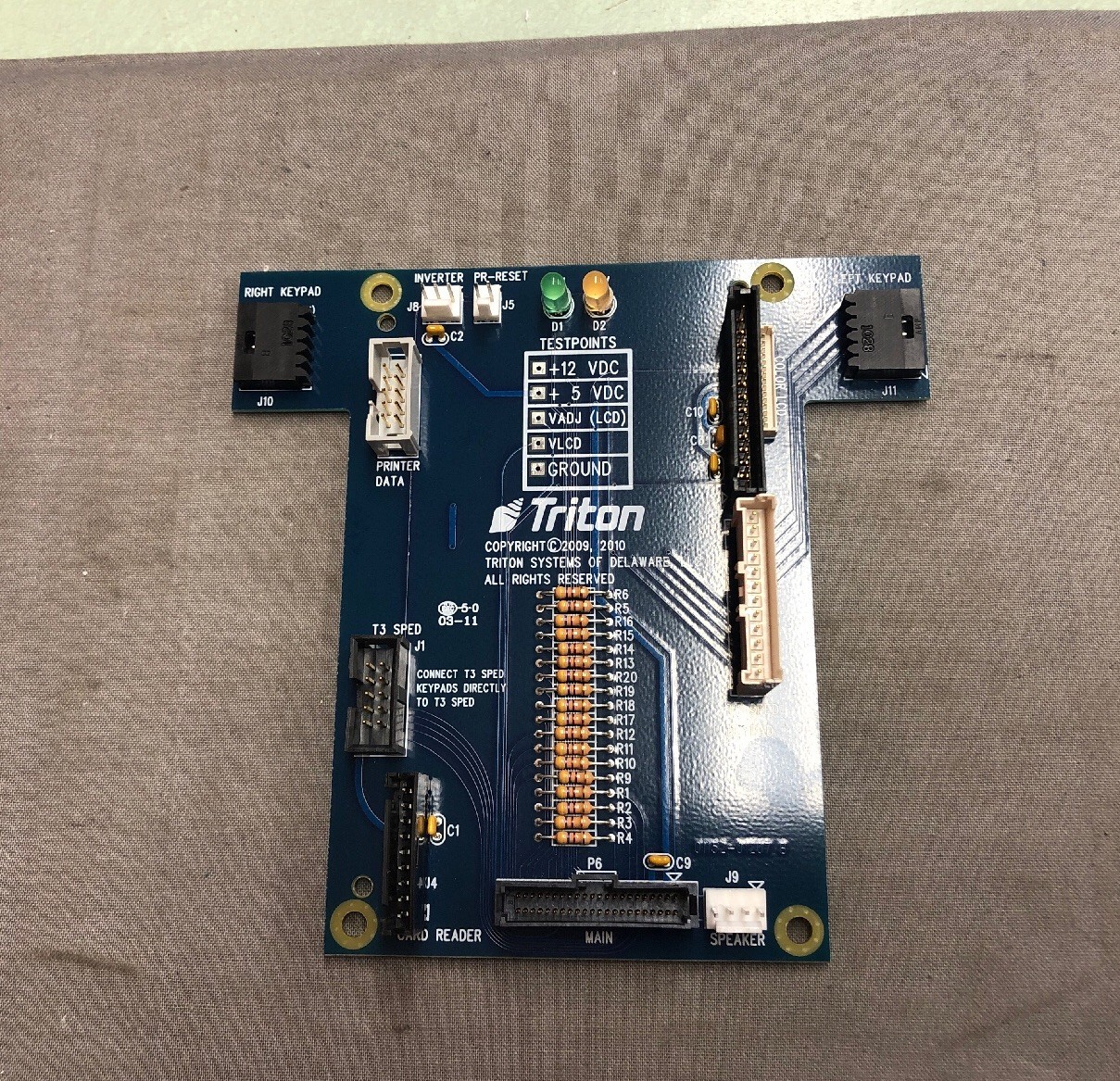 TRITON SYSTEMS BOARD 01152-01207 B