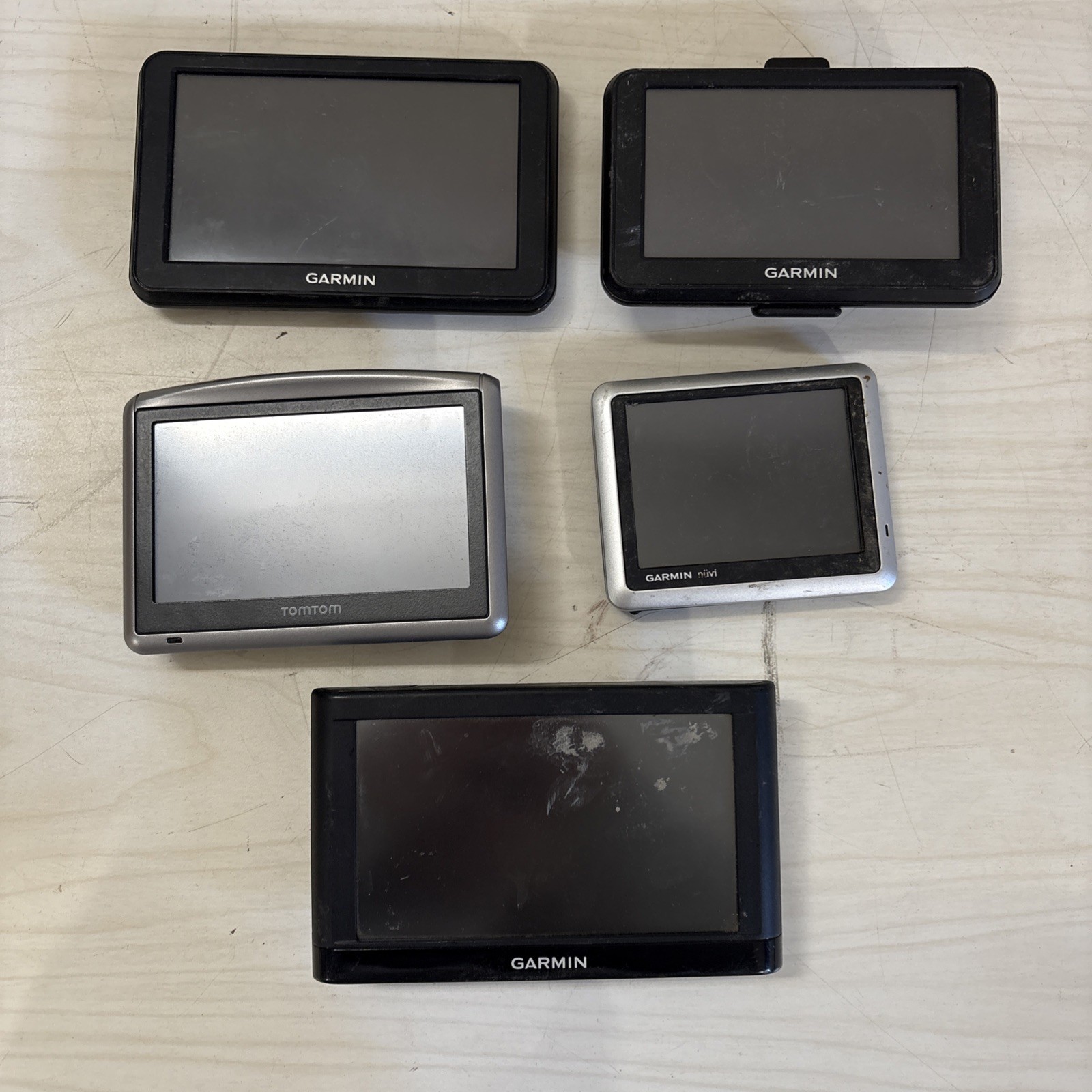 Lot Of 5 GPS Monitors GARMIN UNTESTED FOR PARTS OR REPAIR