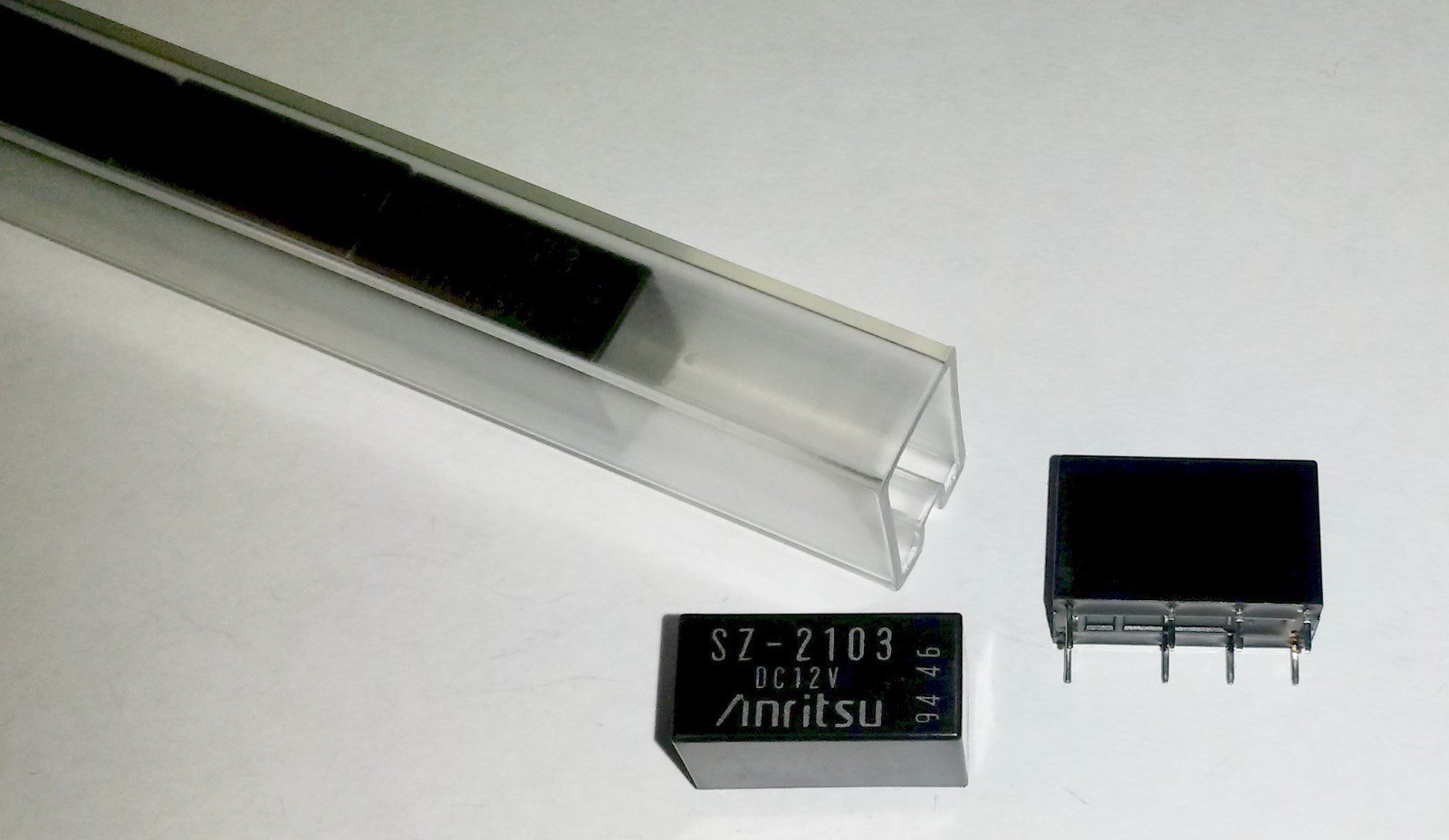 LOT OF 1000 DPDT 12V Anritsu NOS Relays High Quality! 12VDC DIP 2-Form-C SZ-2103
