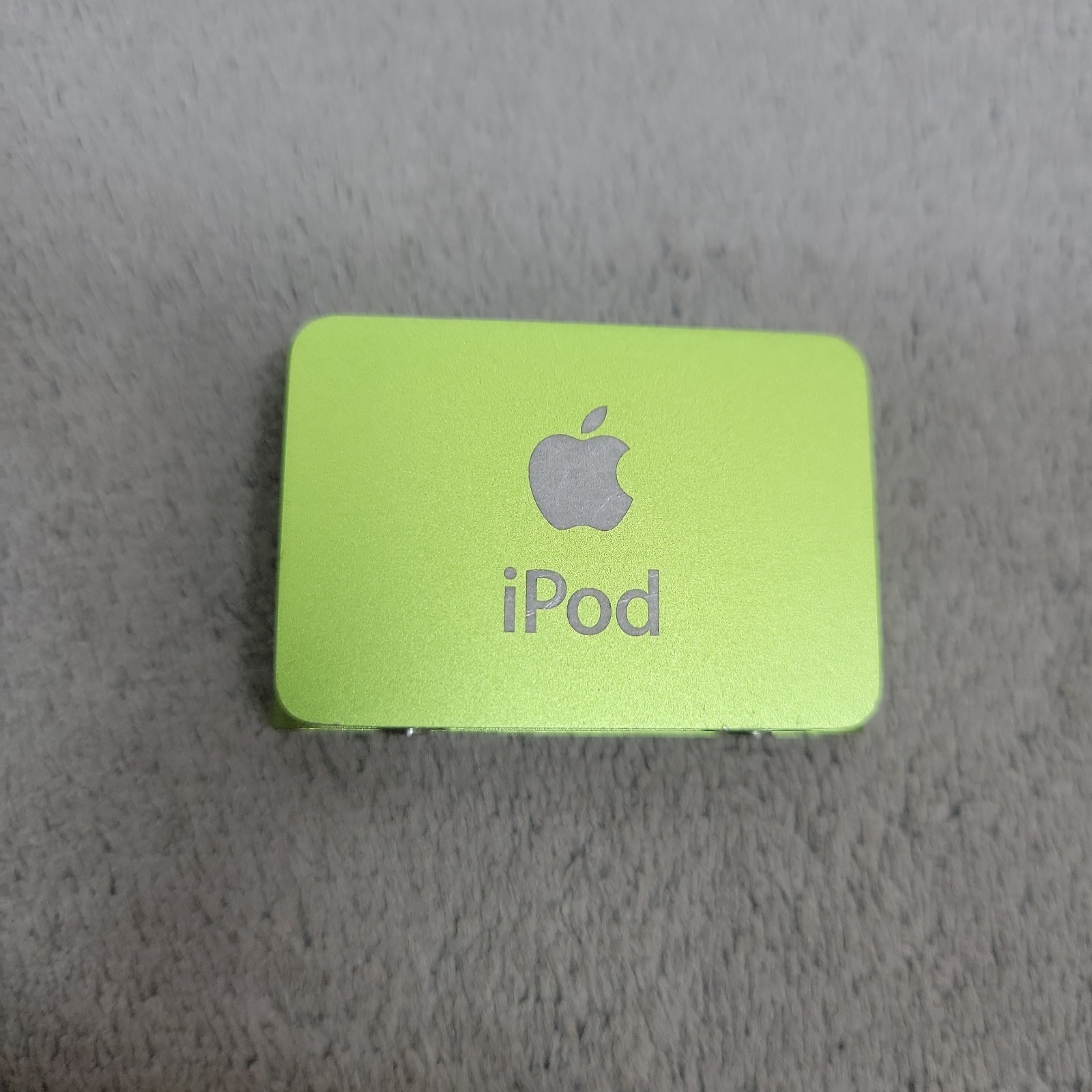 Apple iPod Shuffle 2nd Gen 1GB Green MP3 Player A1204 Tested Works Great 3+ Hour