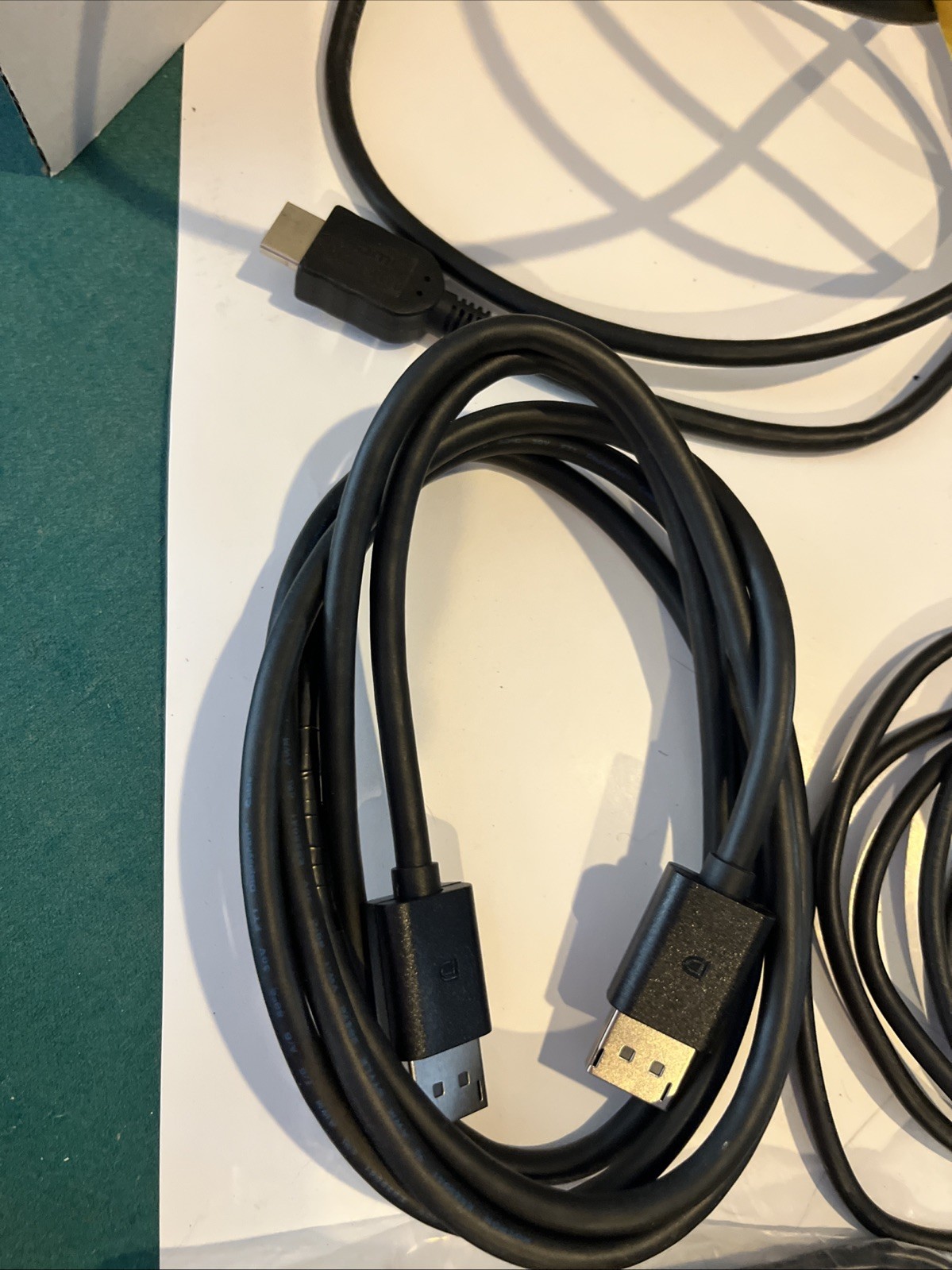 Lot Of 13 Miscellaneous Electronic Cables. Used And NEW
