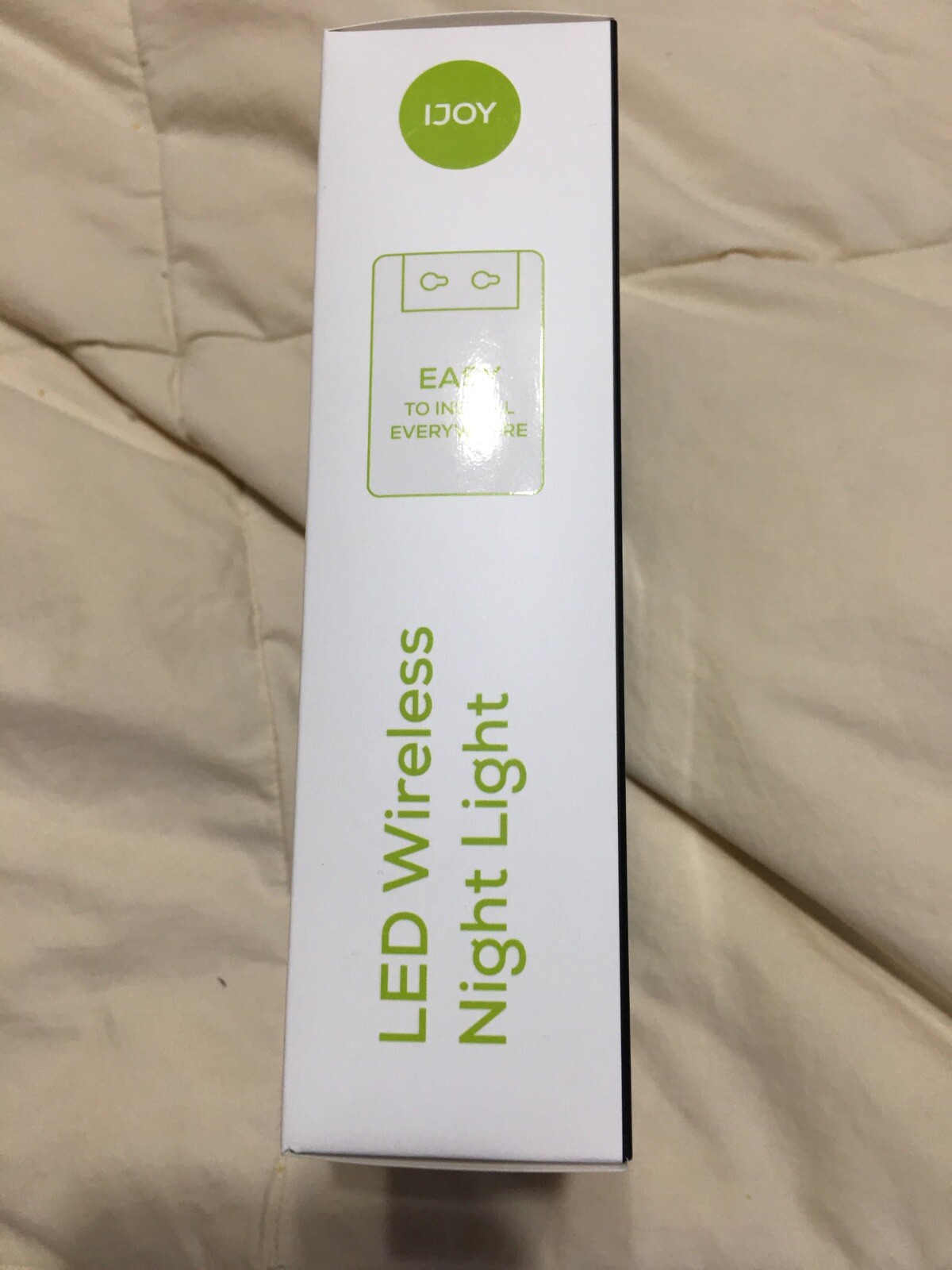 IJOY LED WIRELESS NIGHT LIGHT YELLOW. Free Shipping USA