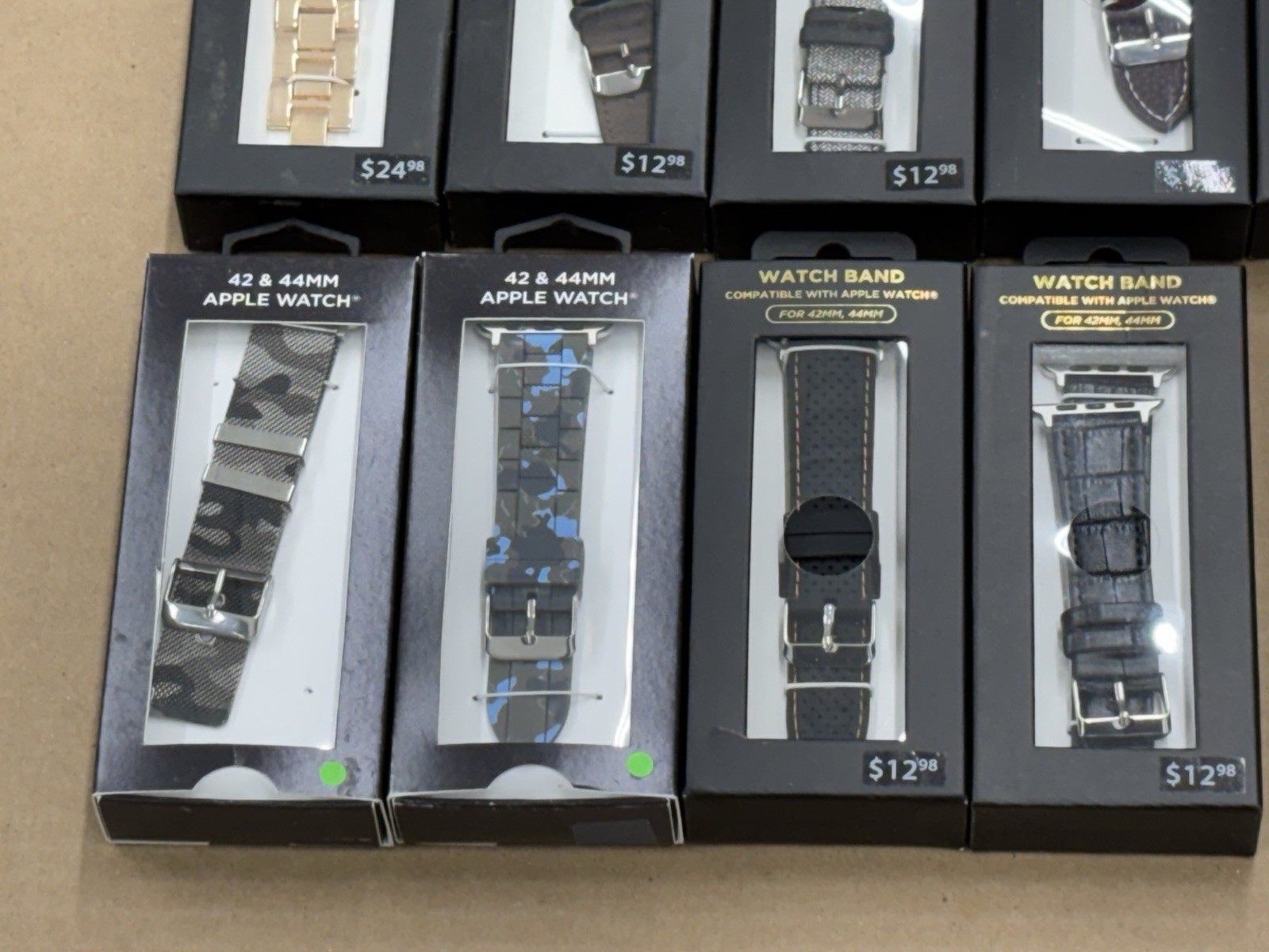AMAZON WHOLESALE LOT OF 19 APPLE WATCH BANDS AMERICAN EXCHANGE