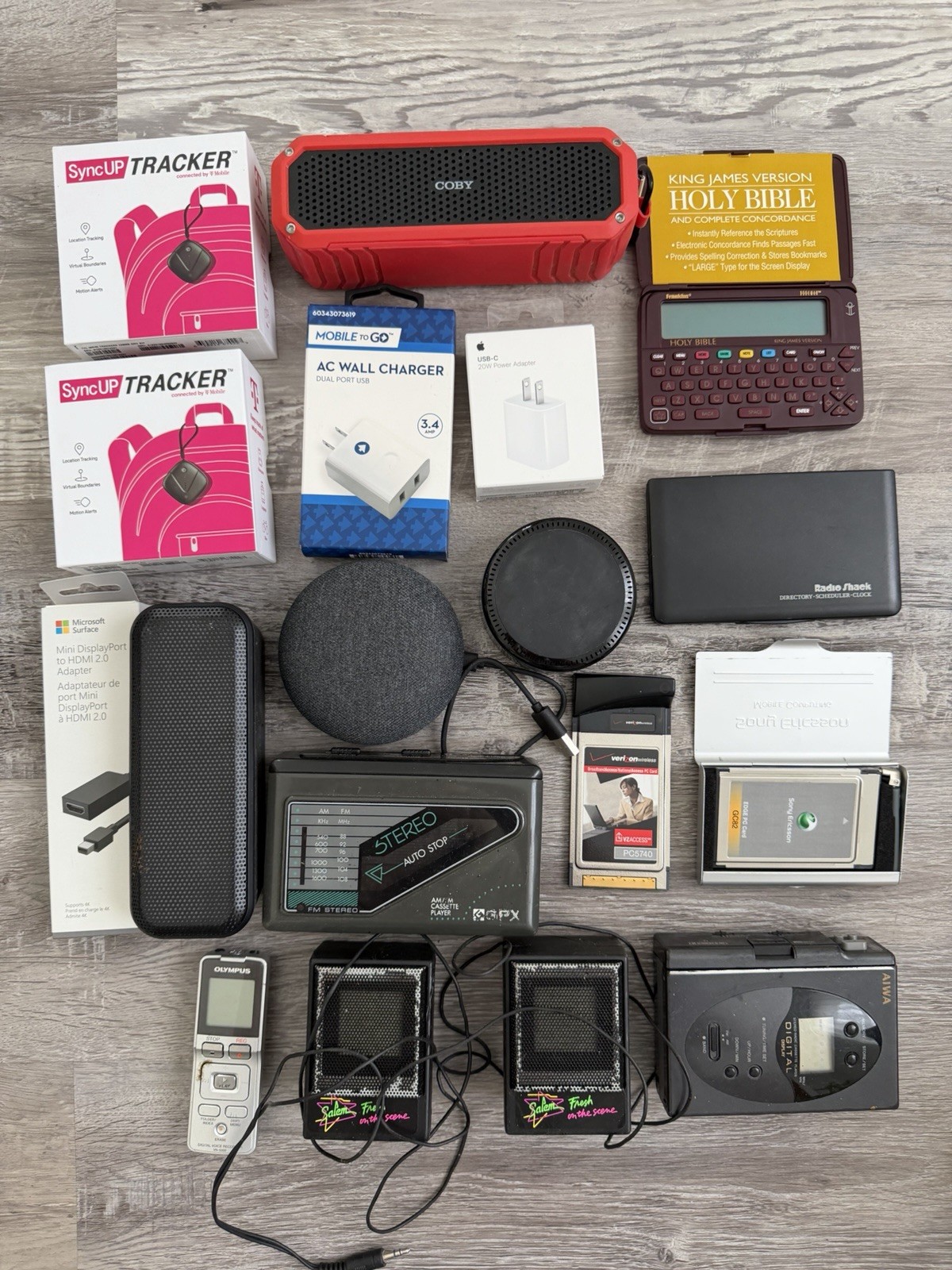 Mixed Electronics Lot – Speakers, Chargers, Vintage Devices & Accessories