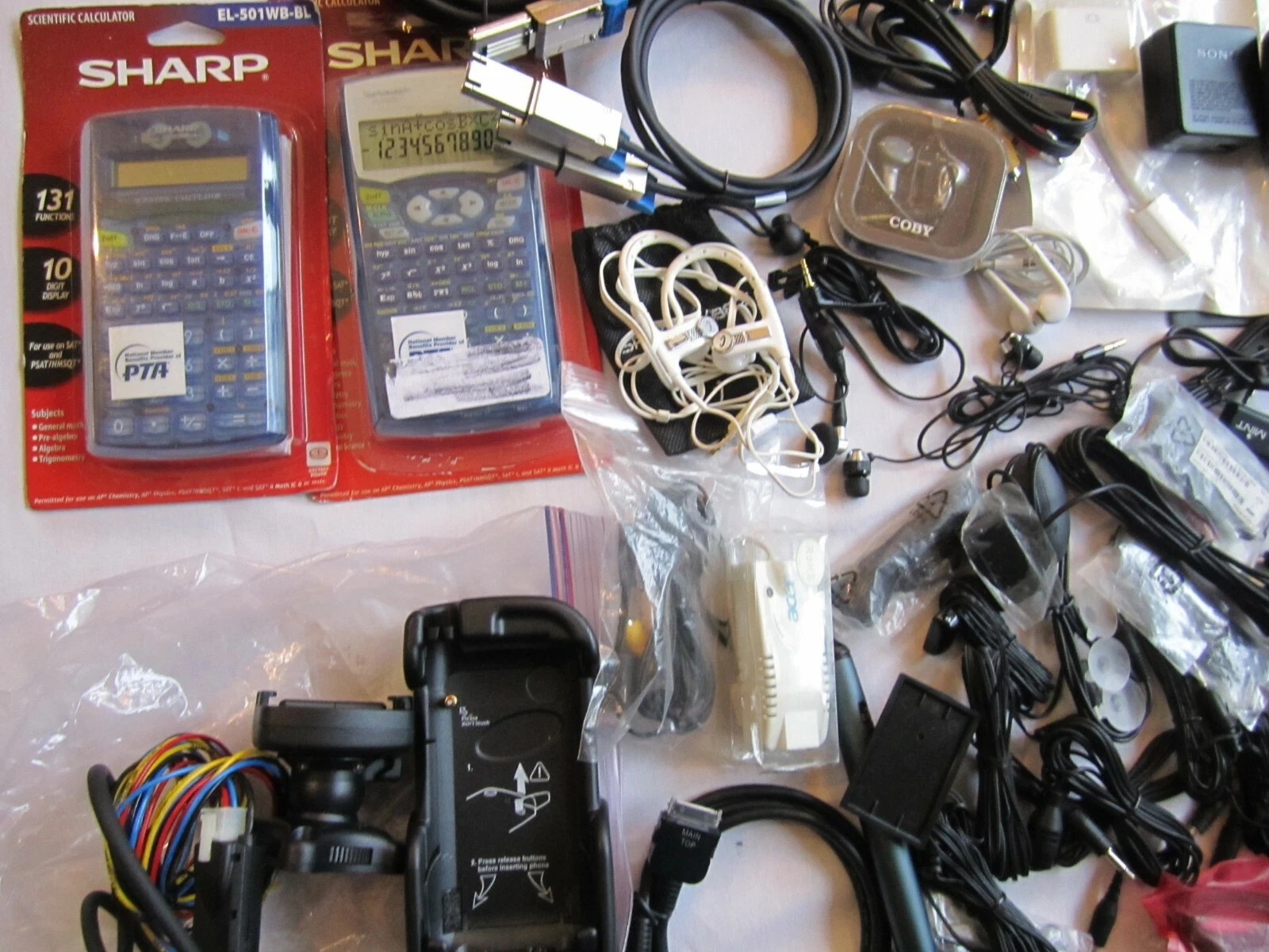 Mixed Lot of Electronics, remotes, battery chargers etc. L