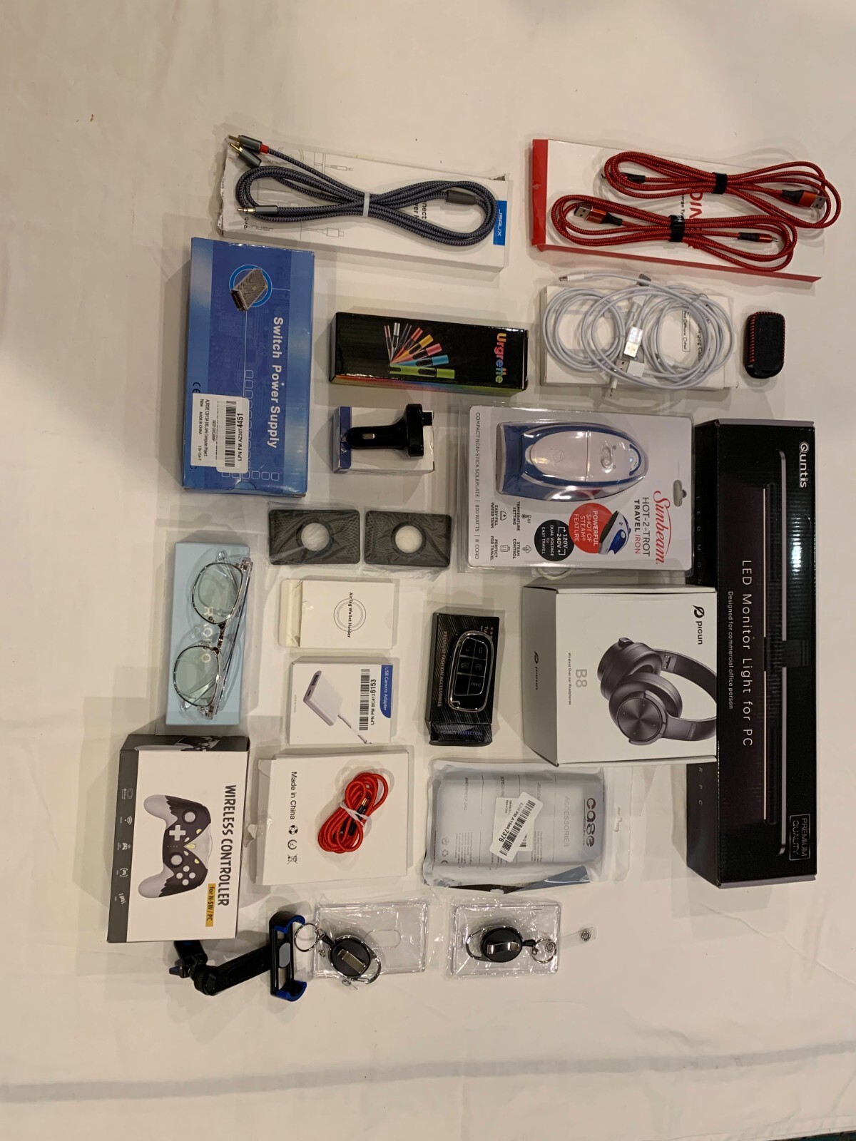 Bulk Wholesale Lot Electronics Cellular Cables Headphones Retail Value $125+