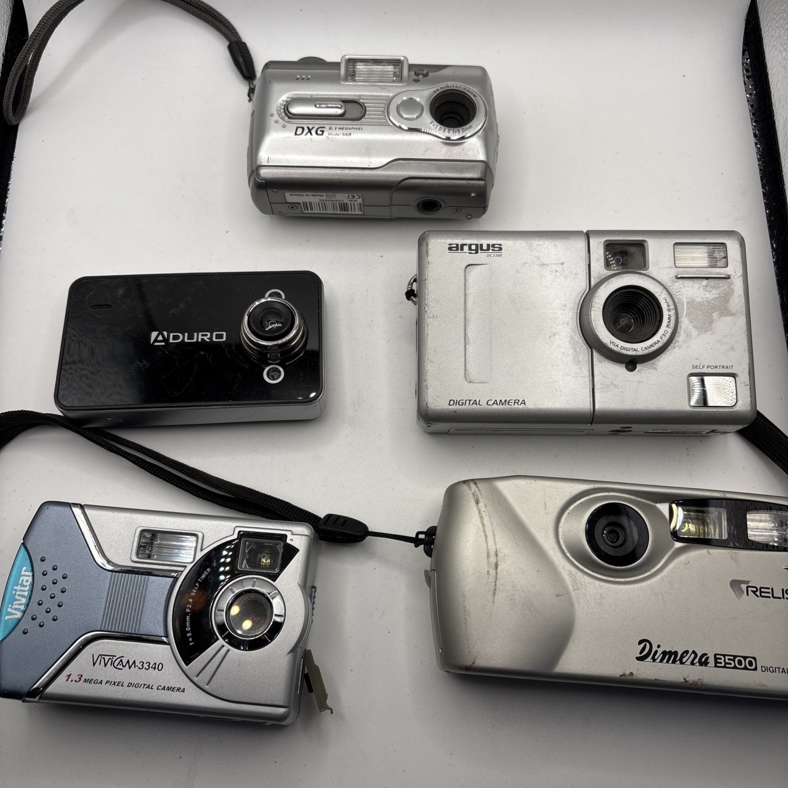 Lot of 5 Digital Cameras UNTESTED During Vivitar DXG for PARTS or REPAIR