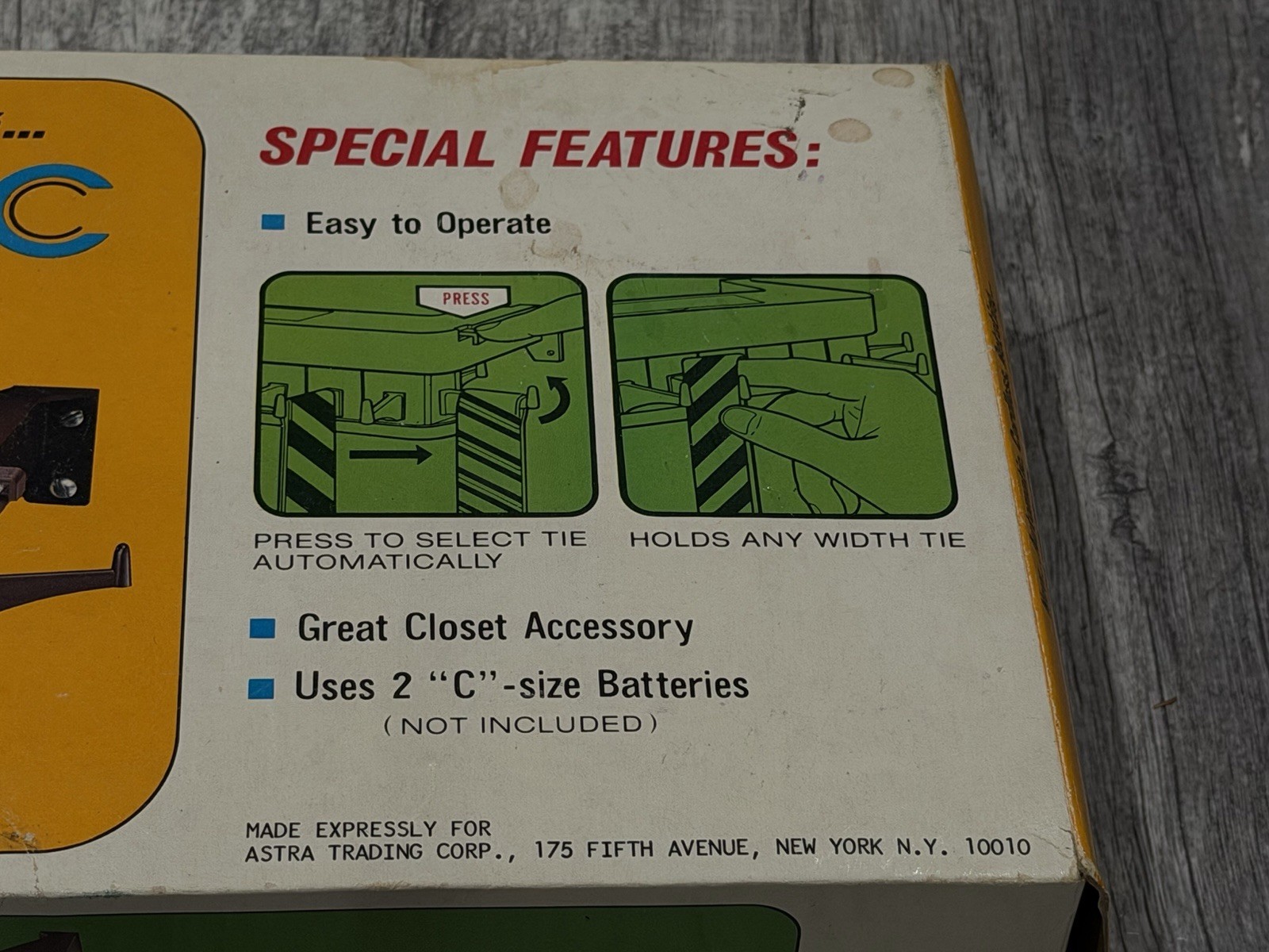 Aristo-Matic Electric Tie Rack W/ Original Box-NEW/OPEN BOX/NEVER USED