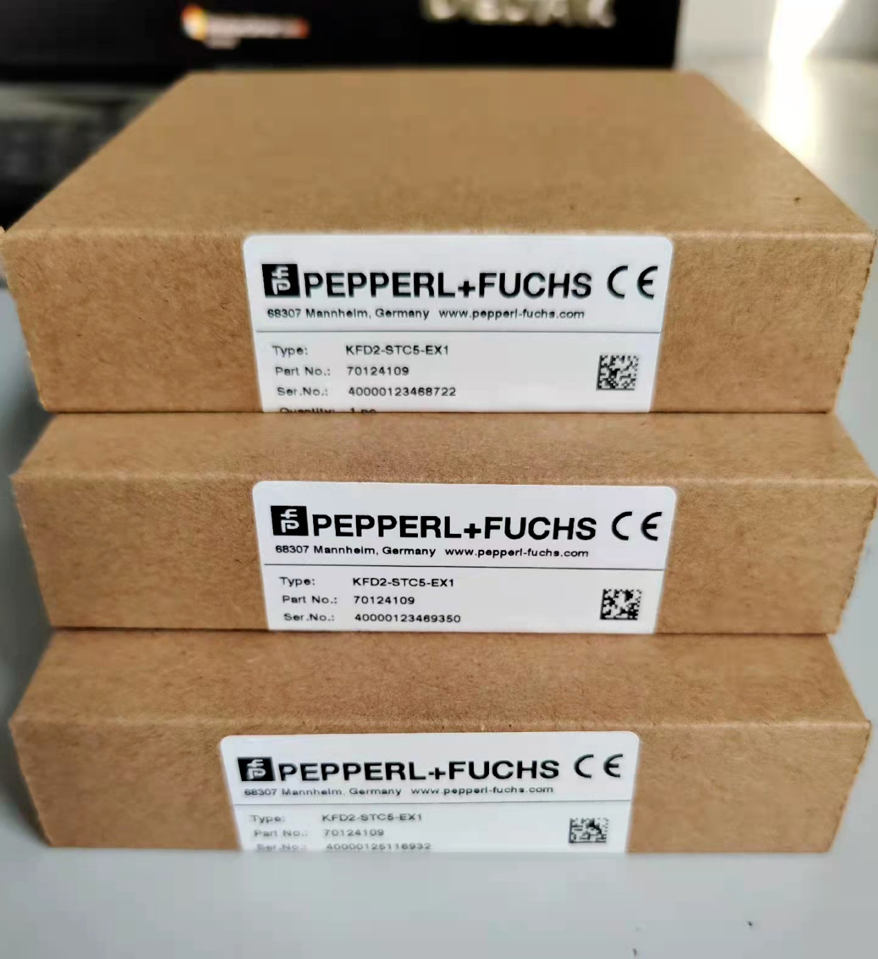 1 PCS Pepperl-Fuchs KFD2-STC5-EX1 IN NEW BOX ALL NEW