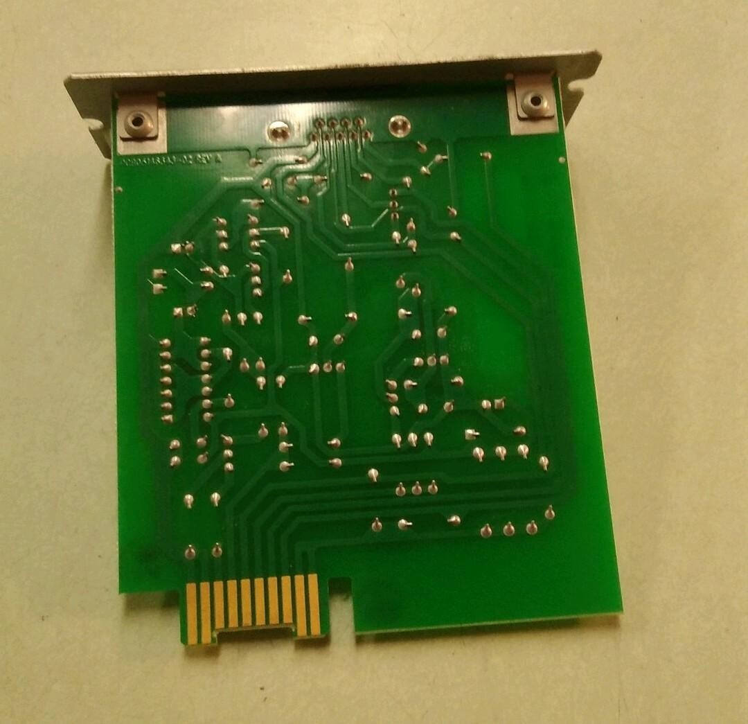 APC 05146340-0002 Rev B Comm Port IOIOI 05146533-552 Rev B
