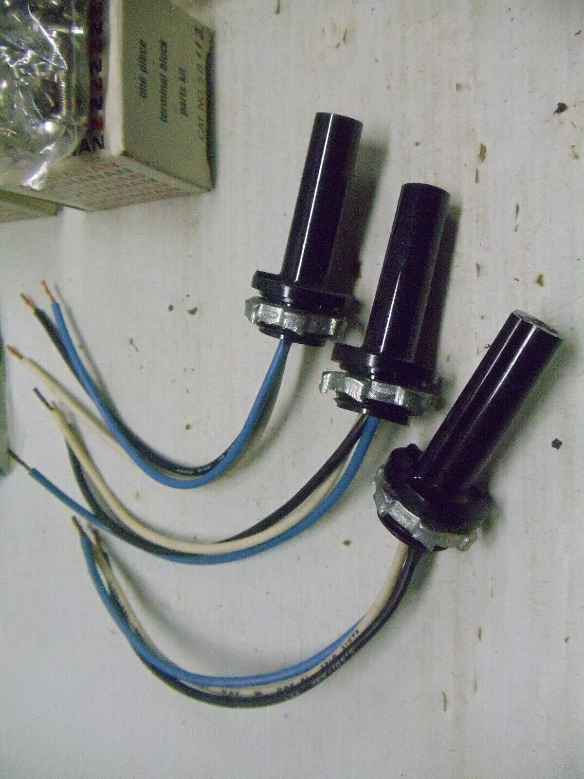 LOT MISC. ELECTRIC ELECTRICAL WIRING PARTS TERMINAL GTE SENSOR BLOCK SCREWS new