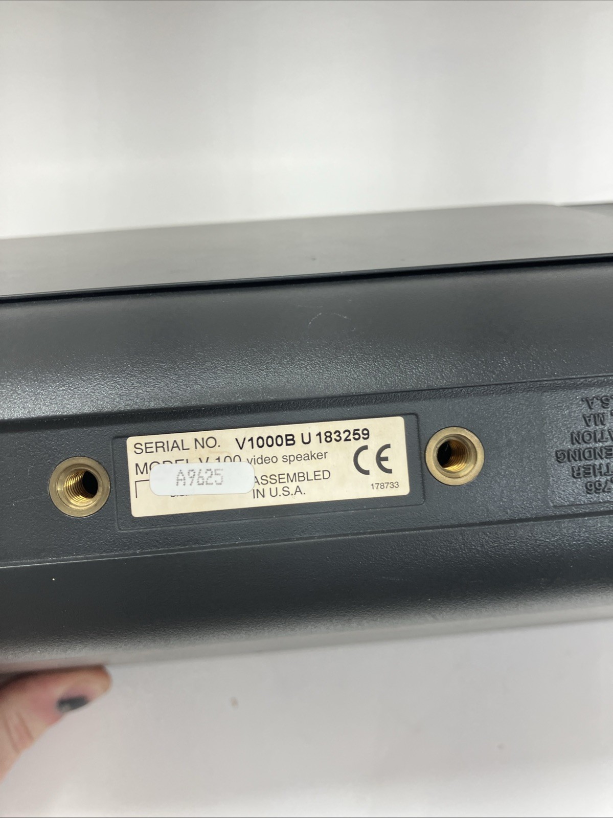 Nice!! Works!! BOSE #V1000 V-100 “Video Center Channel Speaker” –