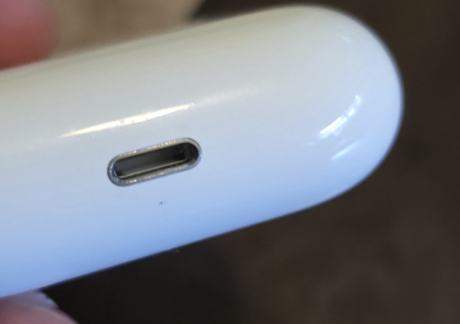 Generation 1 Apple Pencil & Airpod Pro