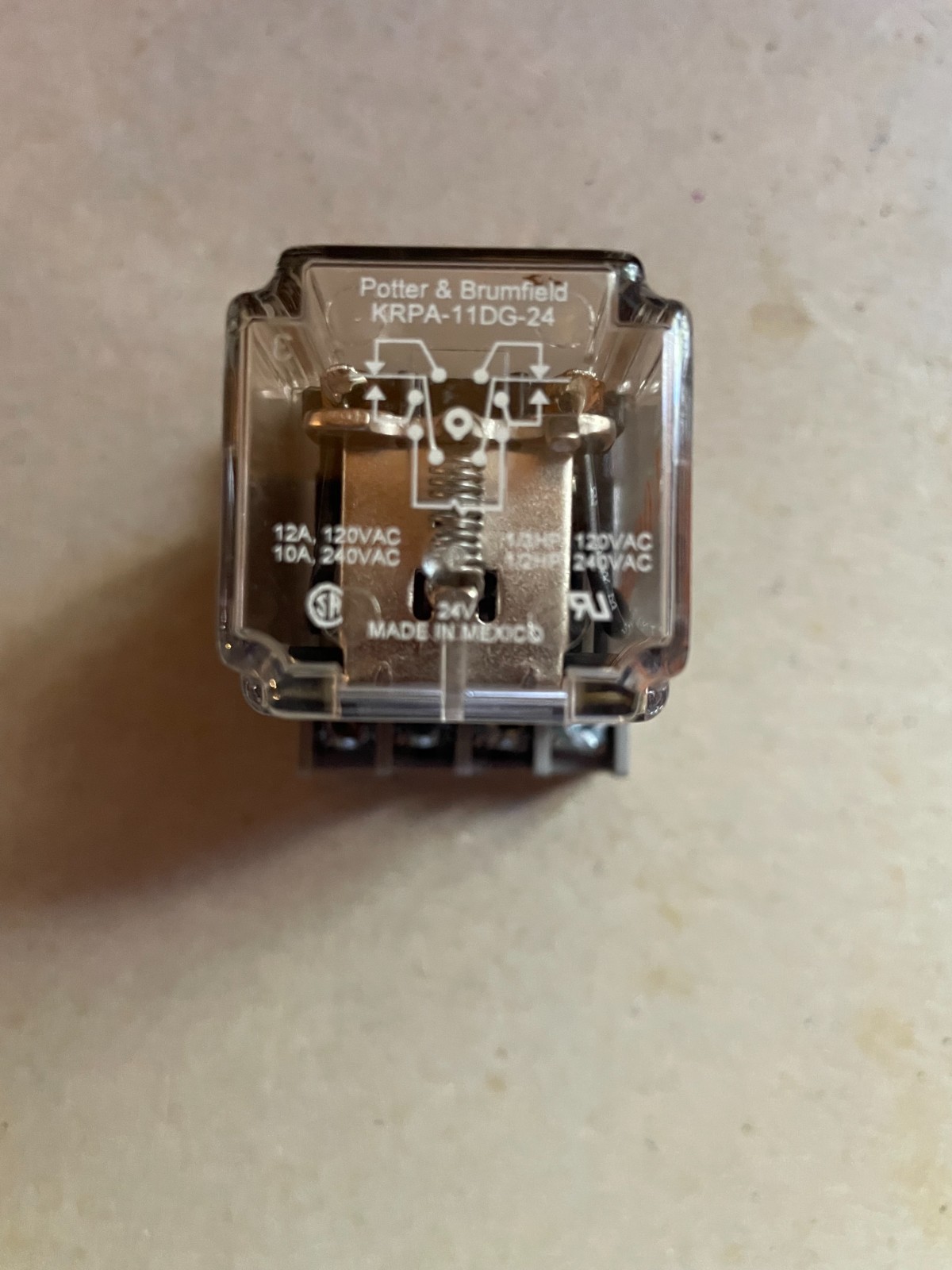 Relay 24V DC, DPDT, 10 A