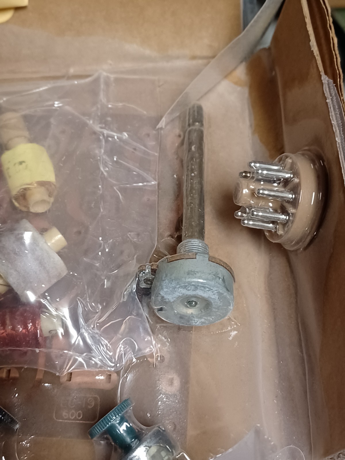 Vintage Sealed TV / Radio Electronics Set #3 NOS