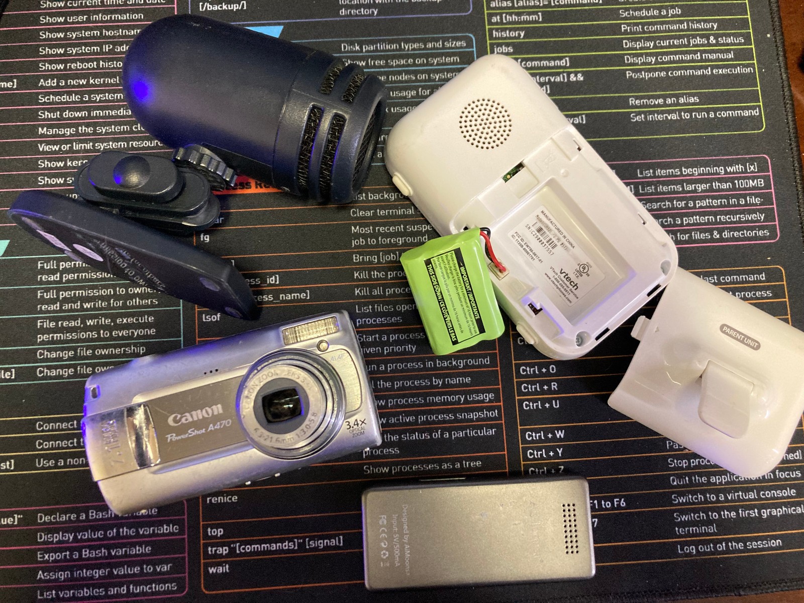 ONN 100009002 USB Studio mic (with a corrupted microsd card, mp3 player, camera)
