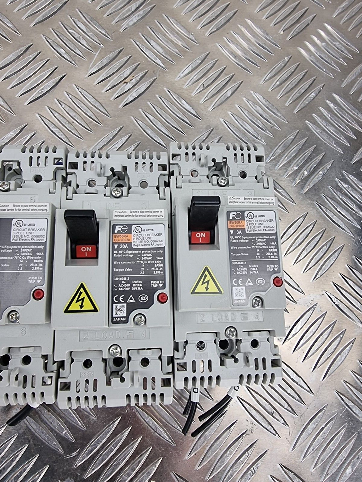 Fuji Electric RAGU and RA Circuit Breakers