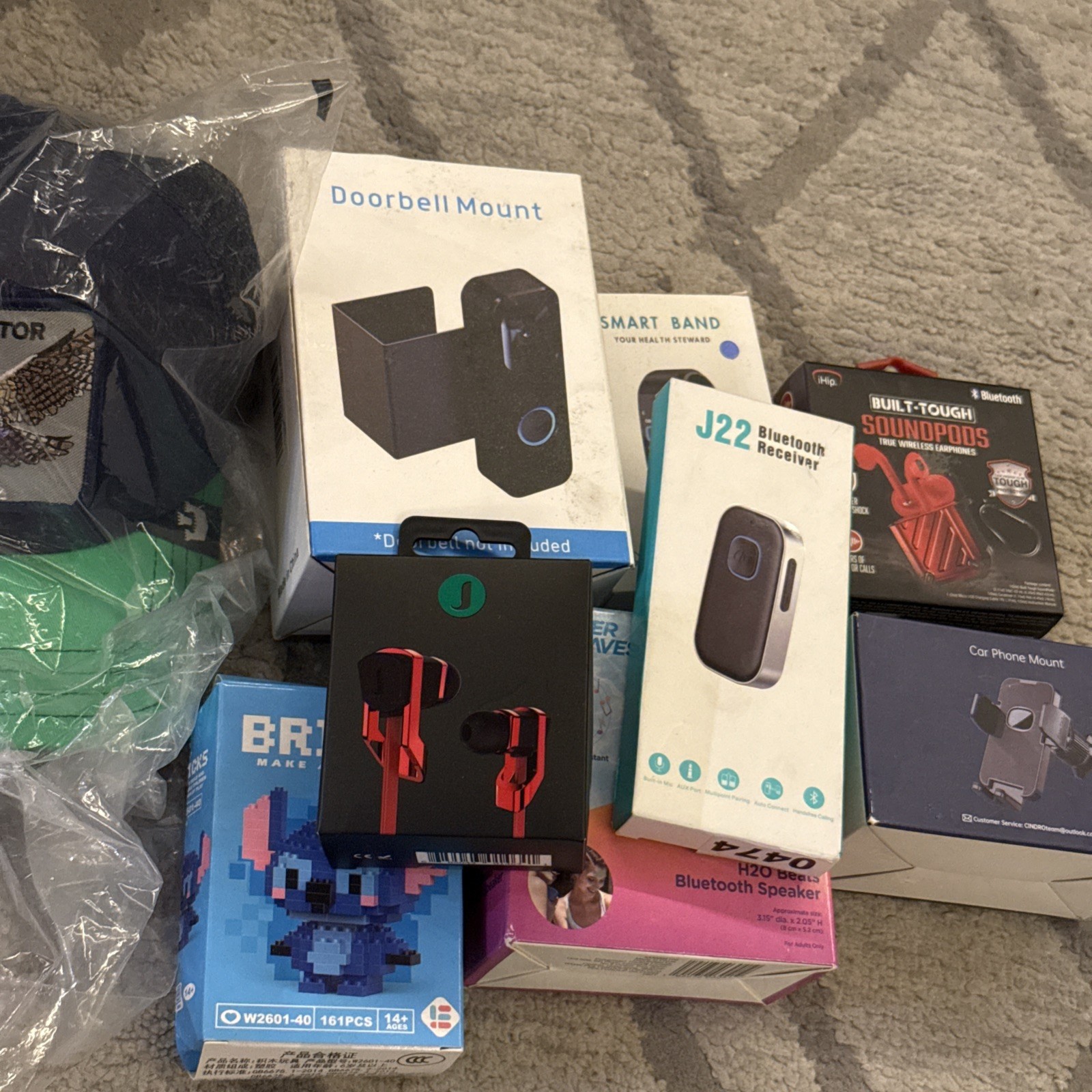 Mystery Loot Electronic General Merch Box For Resale 9 Items Total See Desc