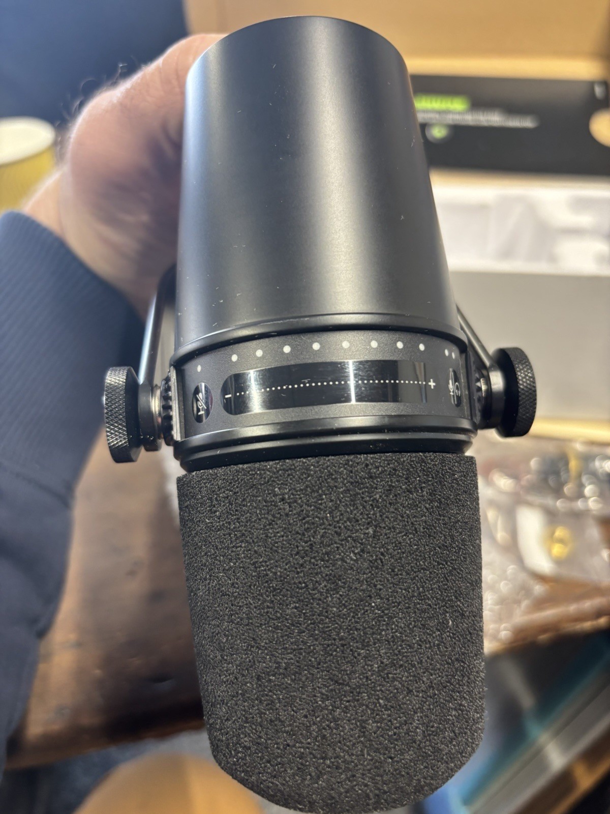 Shure Podcast Microphone and Stand