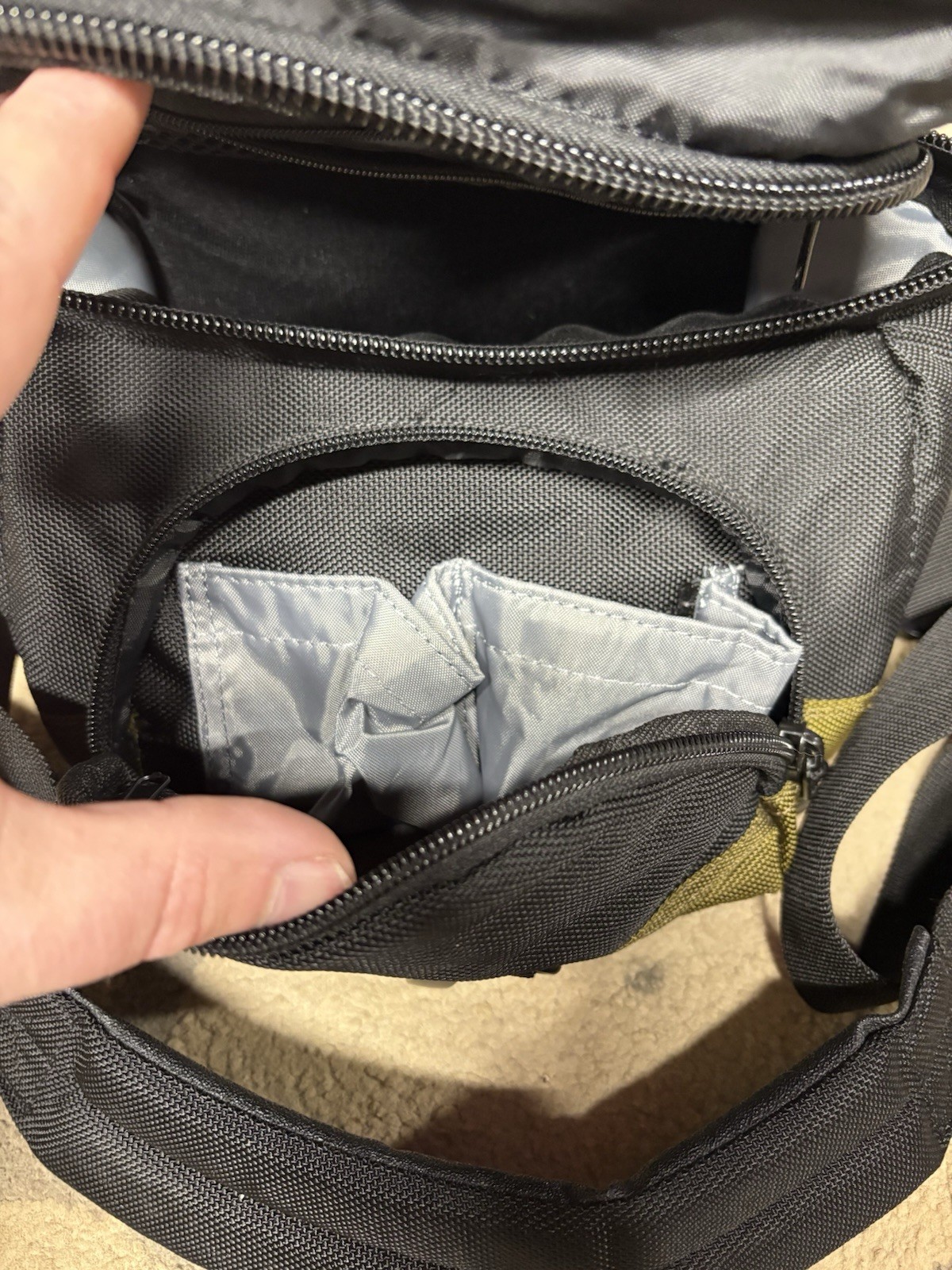 Canon Camera Or Camcorder Protection Bag Many Pockets Pouches Hooks