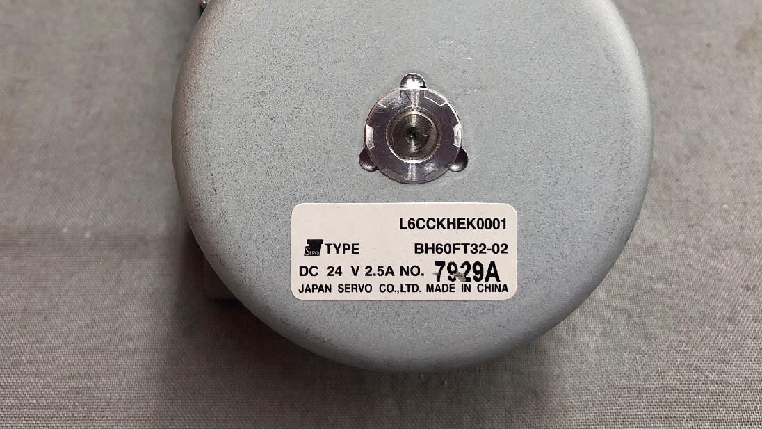 JAPAN SERVO BH60FT32-02 SERVO MOTOR 24 V 7929A