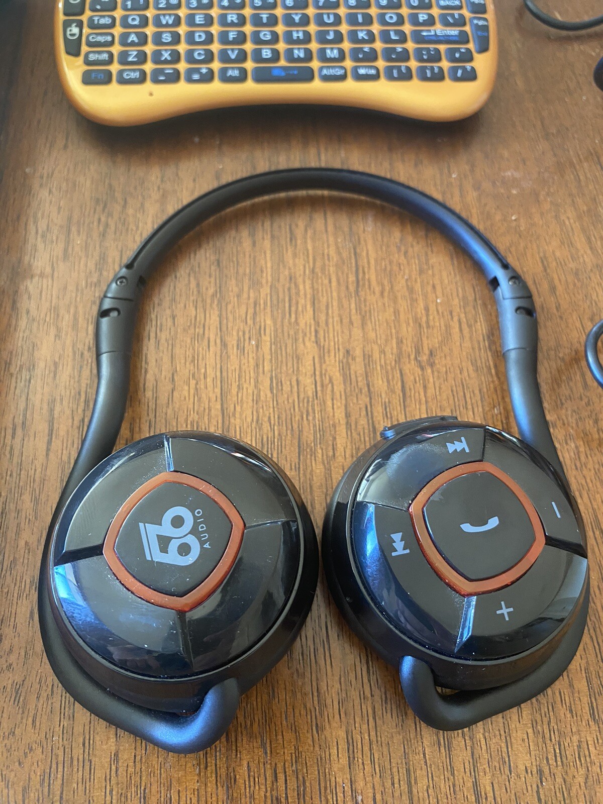 Electronics Lot: Ipad 2, Google Home, 66 Audio Bluetooth Headset, Rii Controller