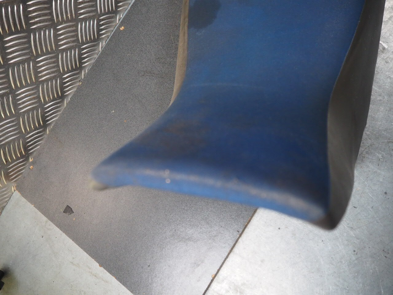 SUZUKI DR800 1992 45100-31D02 SEAT 12939