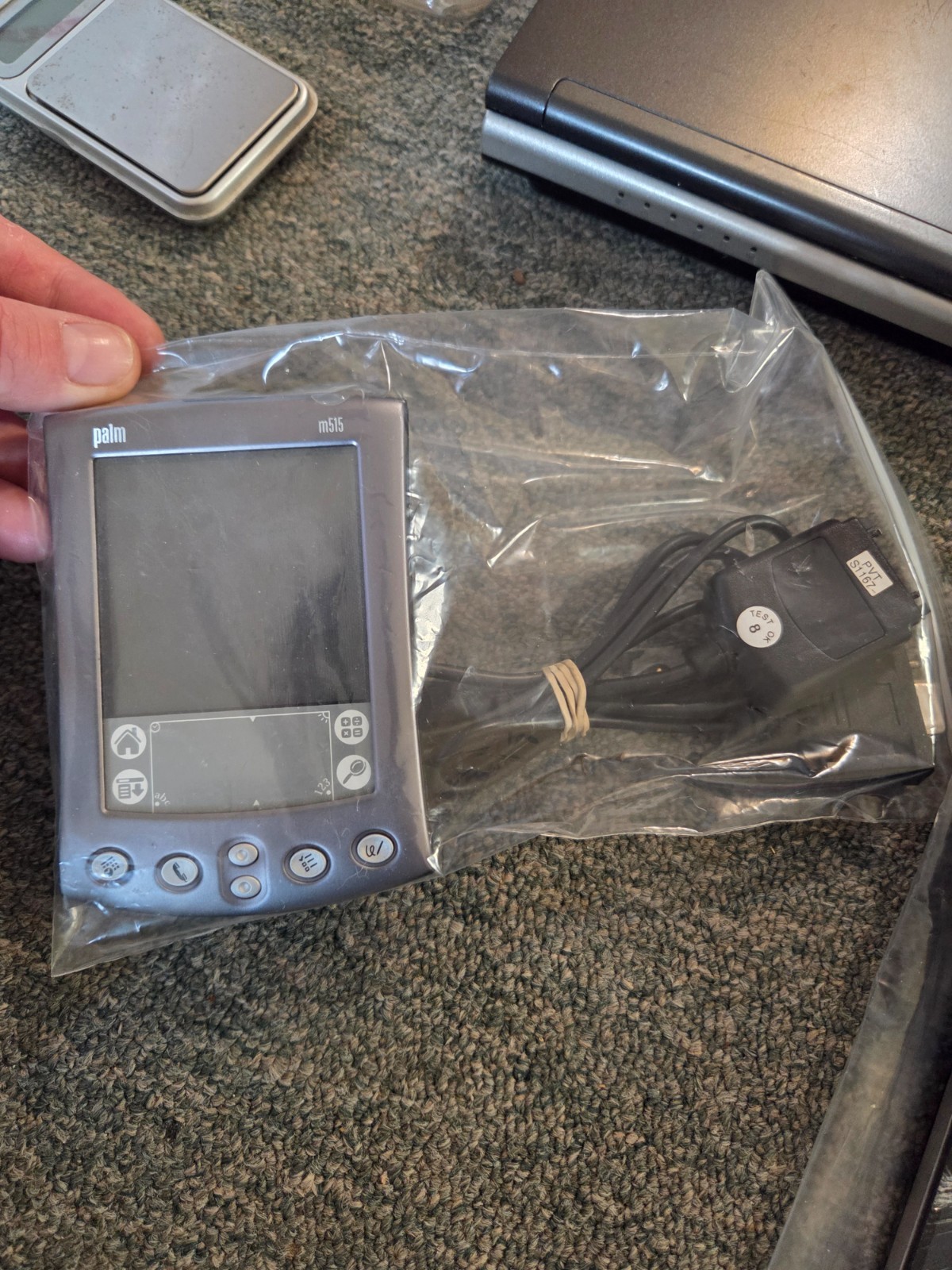 Toshiba Satellite – Lenovo ThinkPad – IPhone – Apple EarBud – Huge Mix DONT MIS