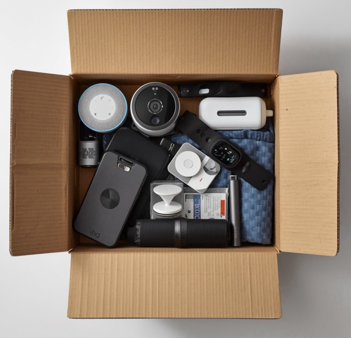 Mystery Electronics Lot – Gadgets, Accessories & More! Retail Value $100+ 🎁