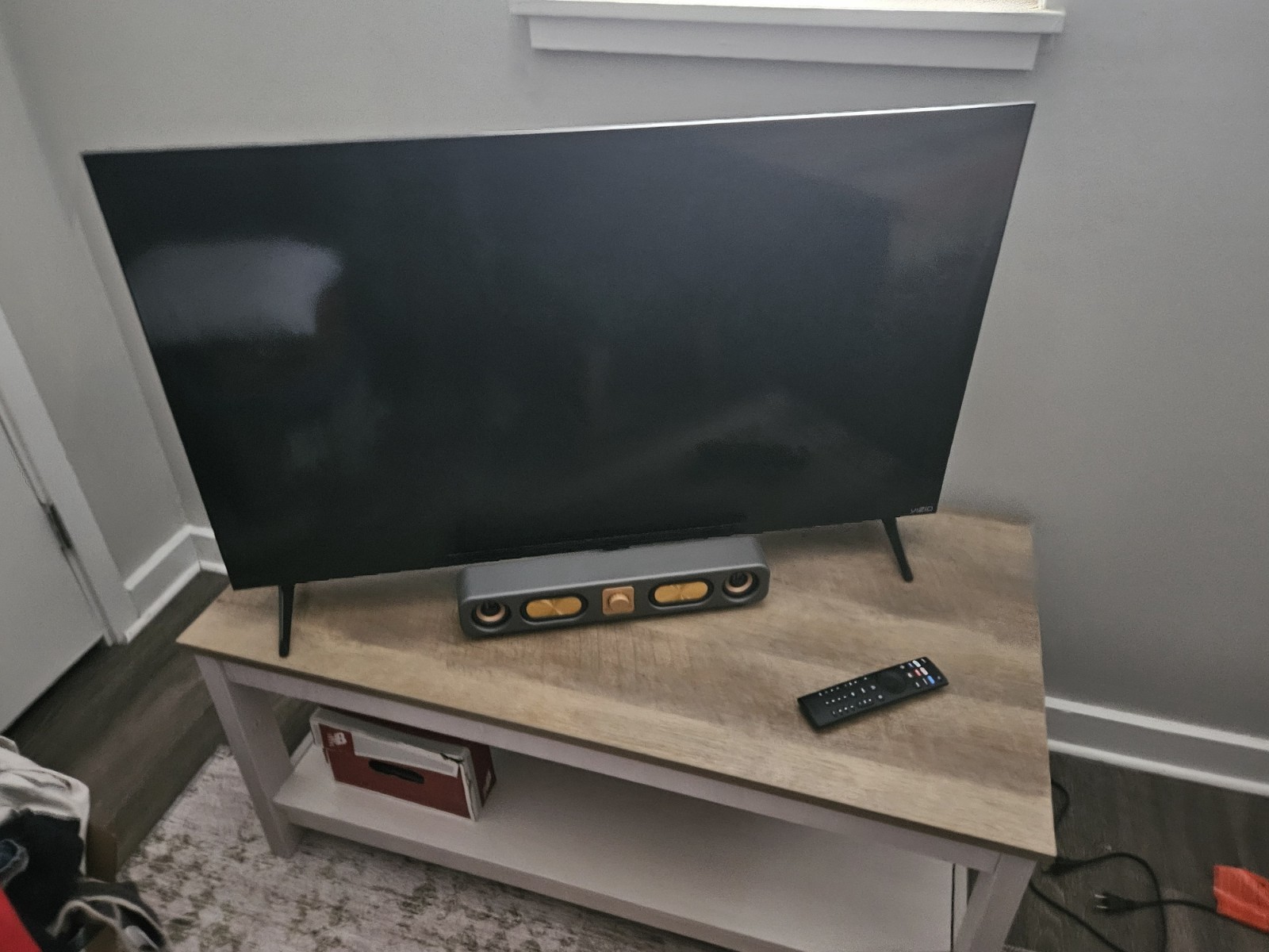 40 inchTV/Speakers/Turntable/Xbox – $50 (Providence)