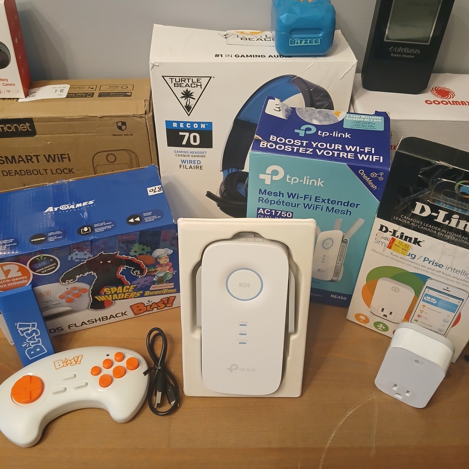 Lot of 19 Mixed Electronics Tested & Untested – TP-Link, Logitech, Smart Lock +