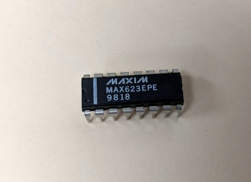 1 lot (10 Pieces) of Maxim #MAX623EPE High-Side Power Supply